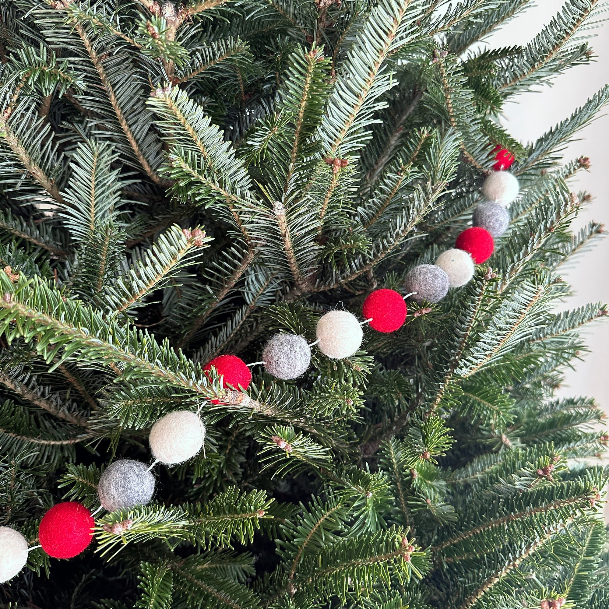 6' Felt Festive Pompom Ball Garland - Red, Gray, White