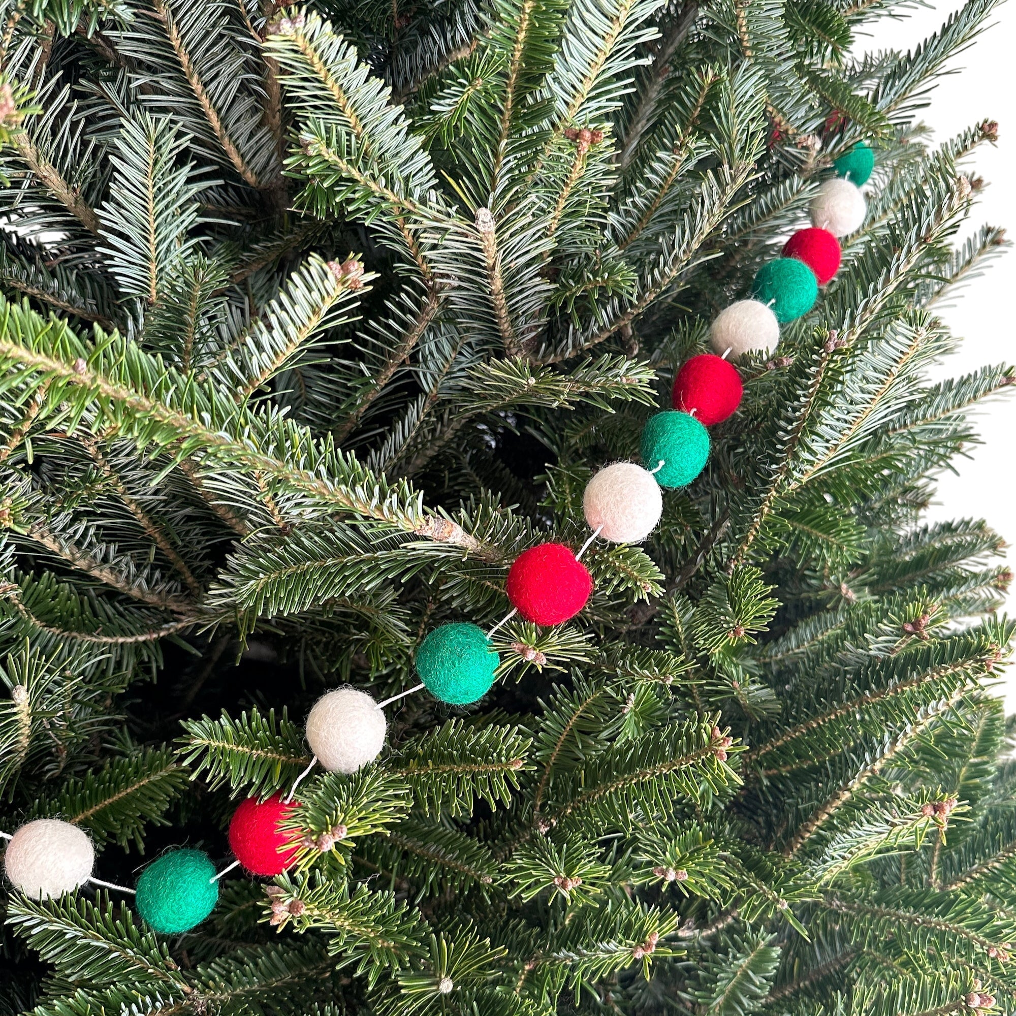 Felt Christmas Pompom Ball Garland
