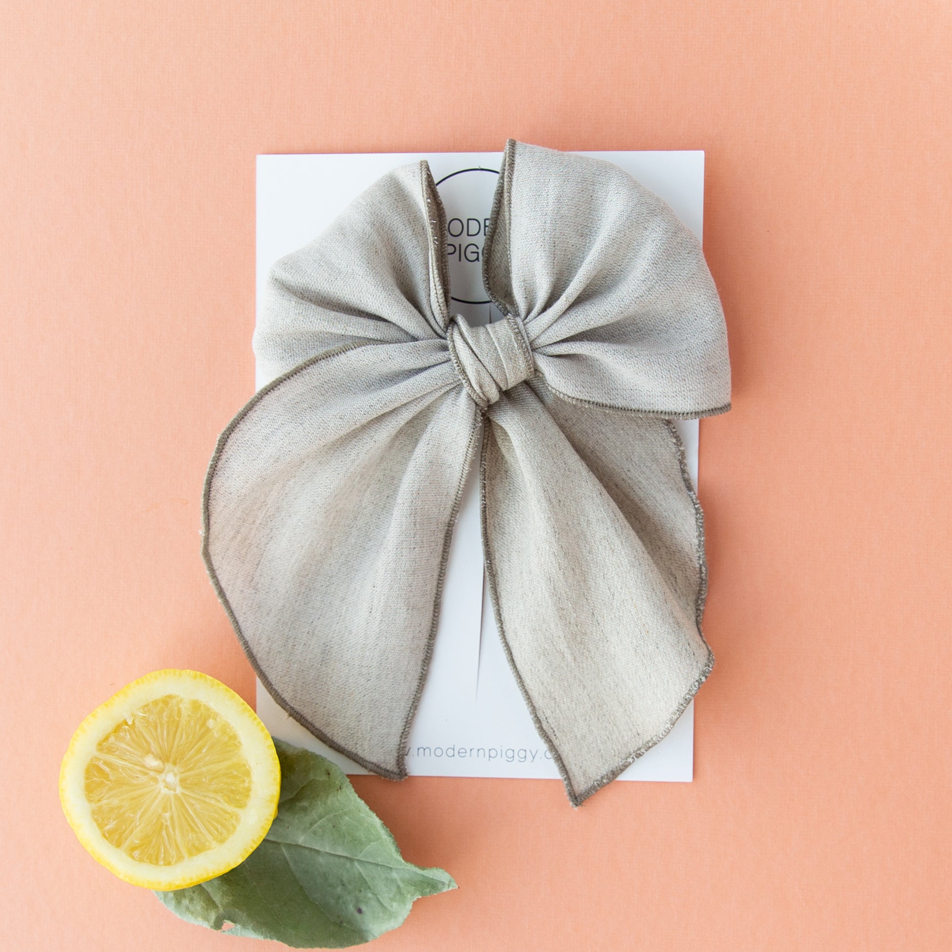 Flax | Party Bow