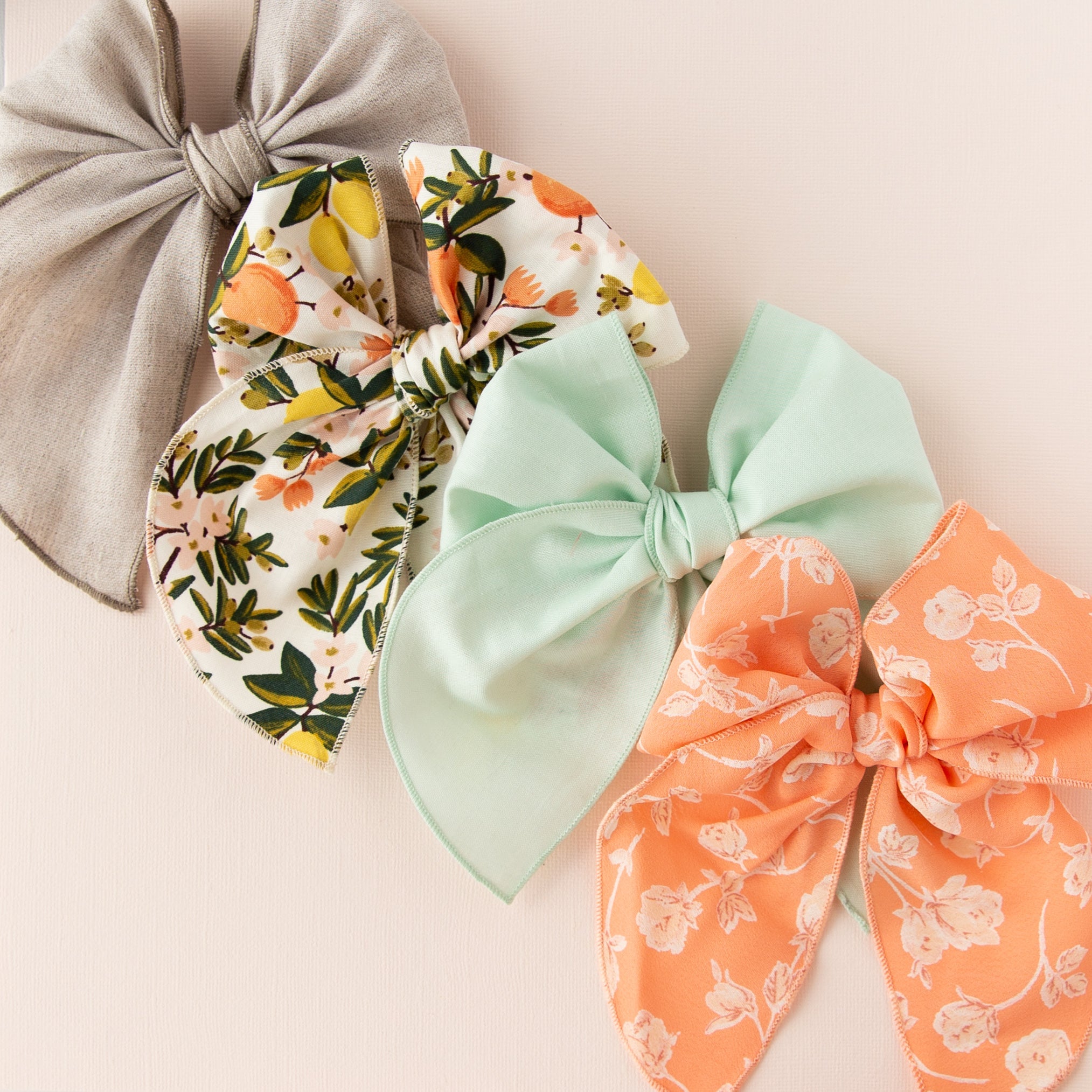 Flax | Party Bow