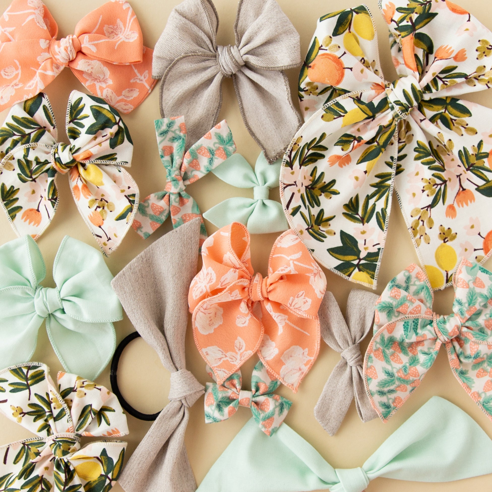 Flax | Petite Party Bow