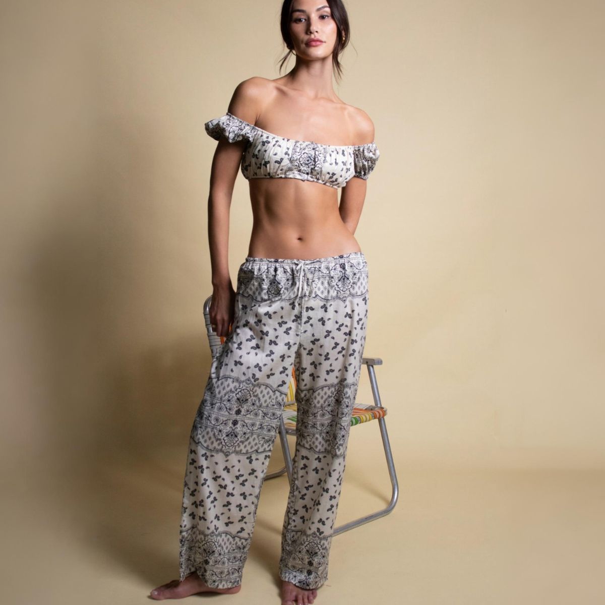 Ivy Bandana Drawstring Wide Leg Pant
