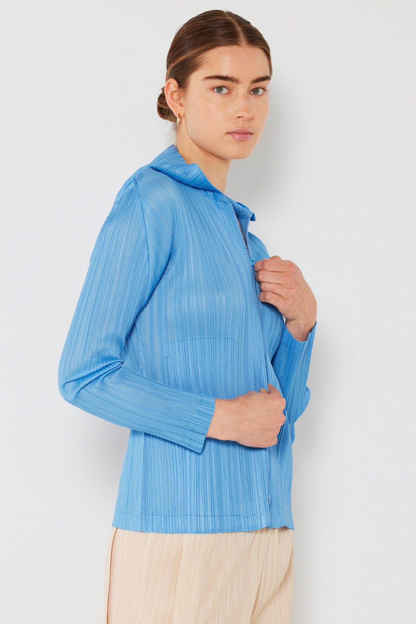 Pleated Jacket W/ Two-way Zipper - J01hd_pastel Blue