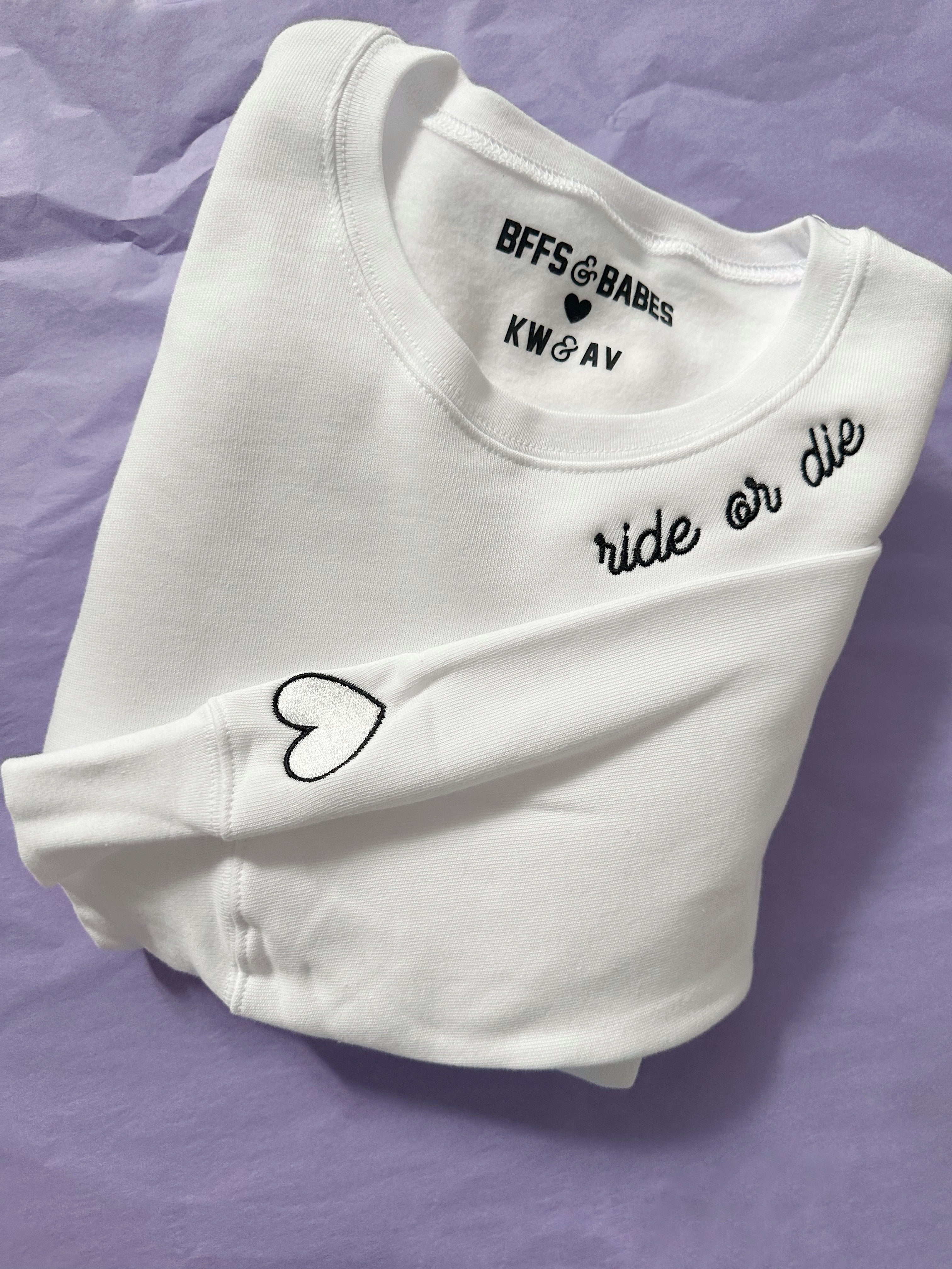 Bffs & Babes X You ♡ Personalized Label + Stitch Collar White Sweatshirt