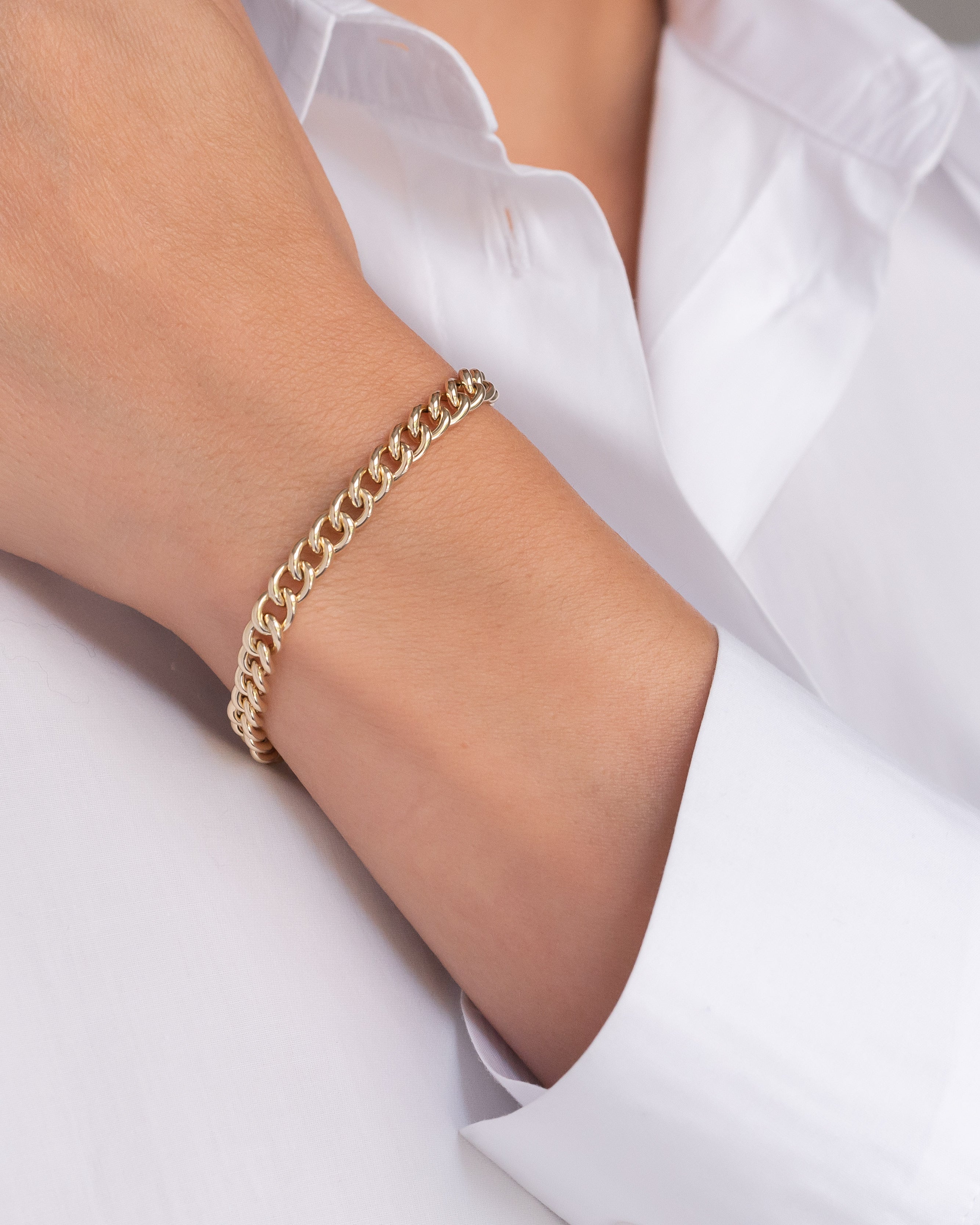 14k Gold Large Curb Link Chain Bracelet