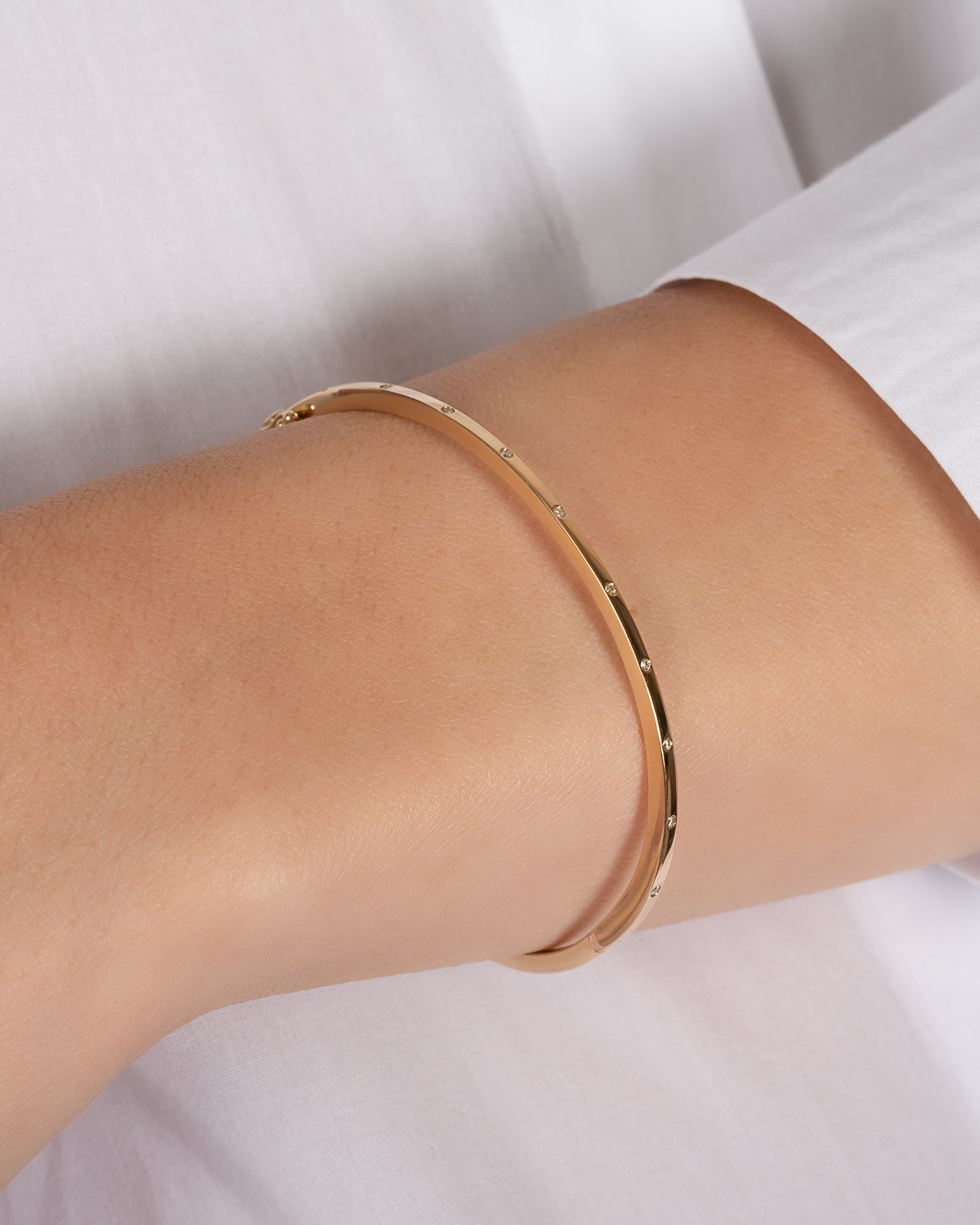 14k Gold Diamond Dot Bangle