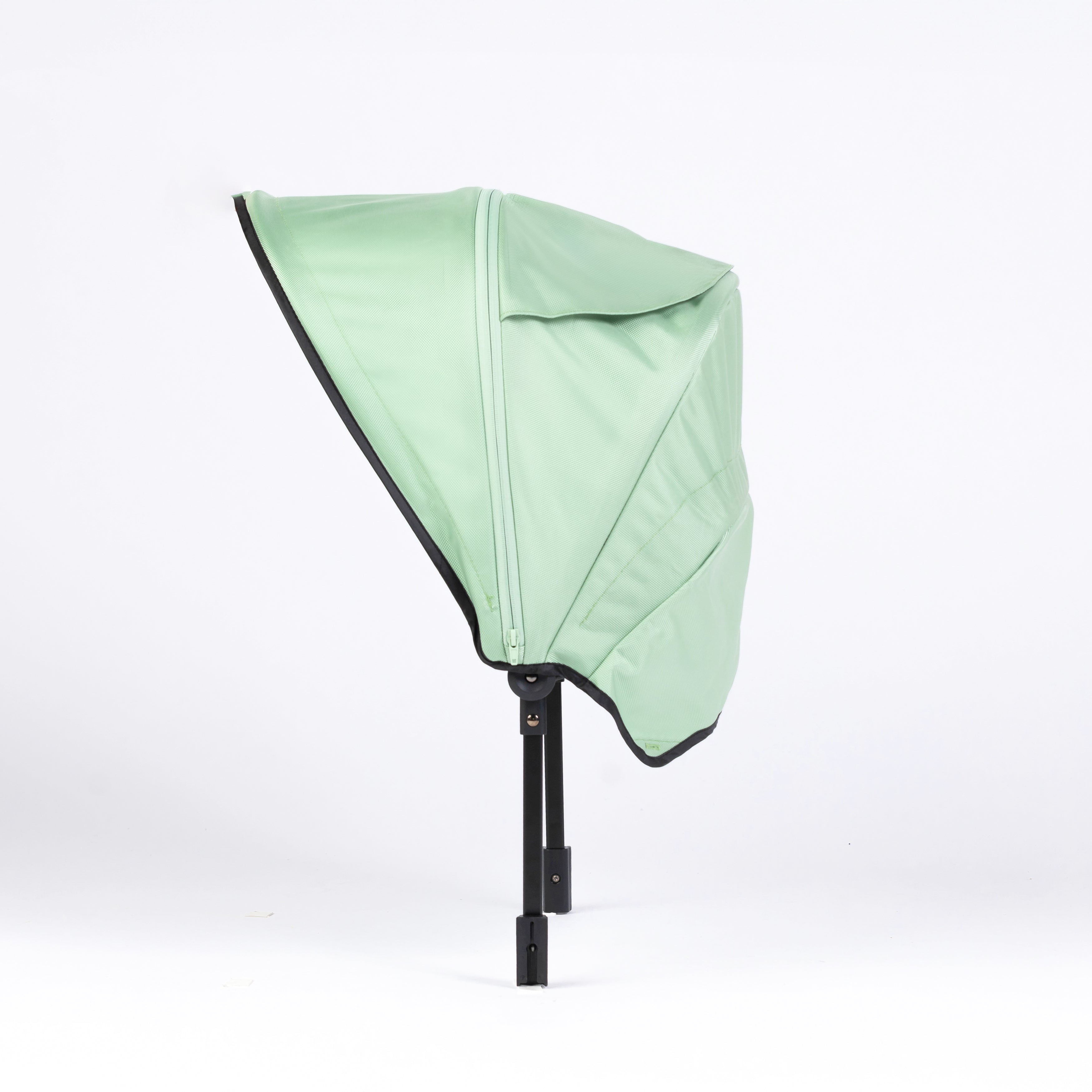 Oversized Uv 50+ Retractable Canopy - Spring Fern