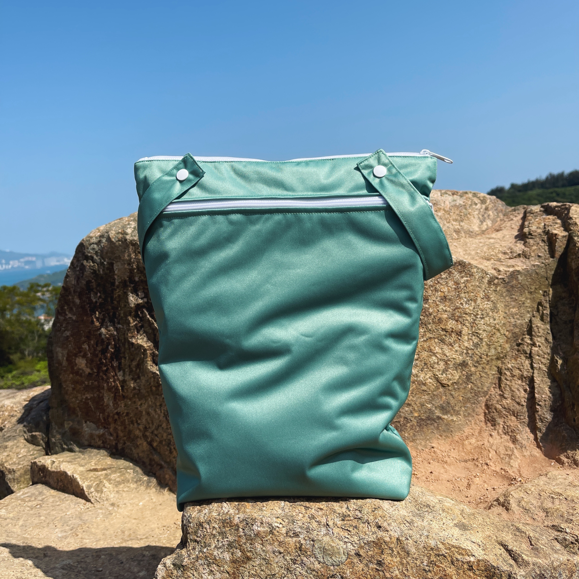 On-the-go Wet/dry Bag