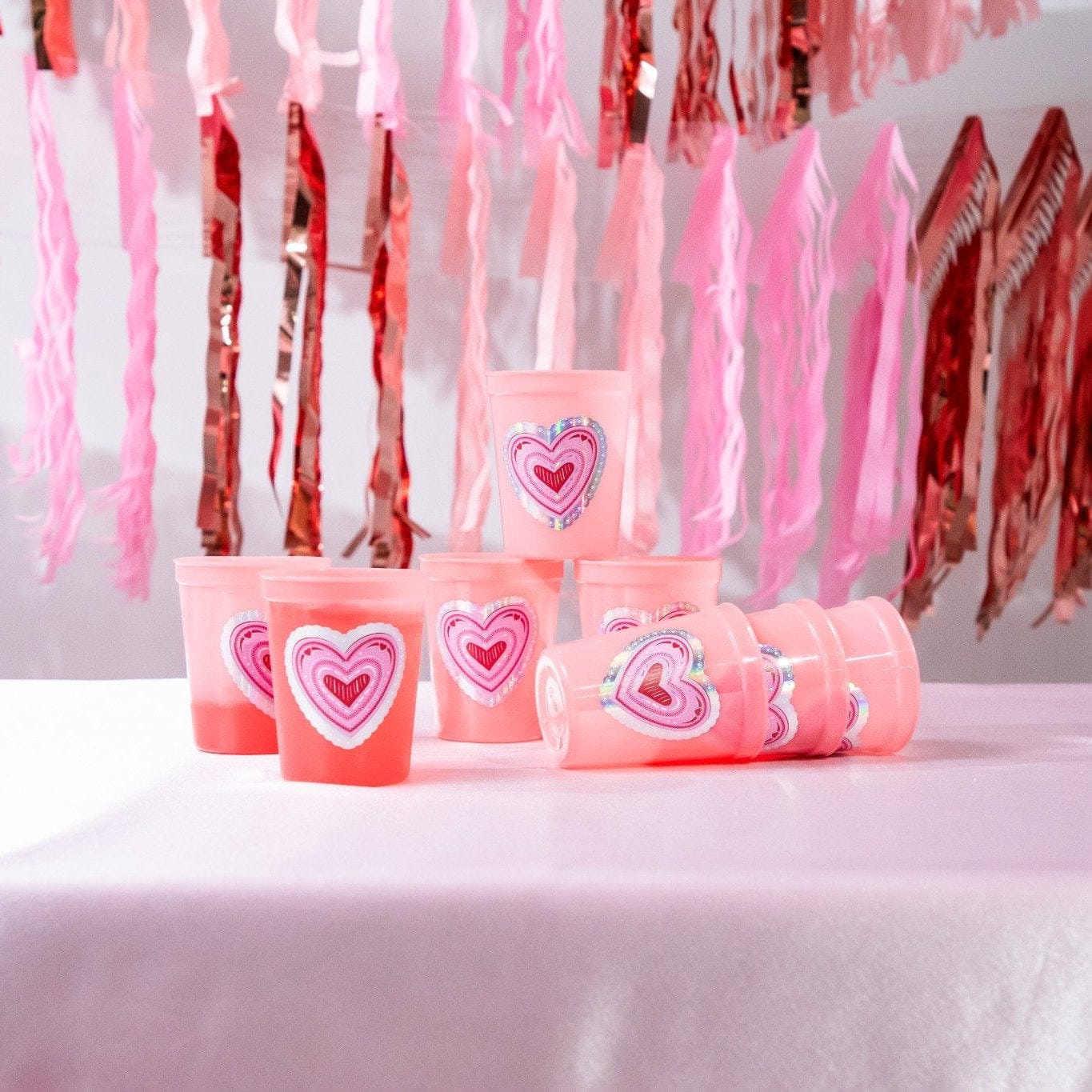 Color Changing Heart Cups (8 Count)