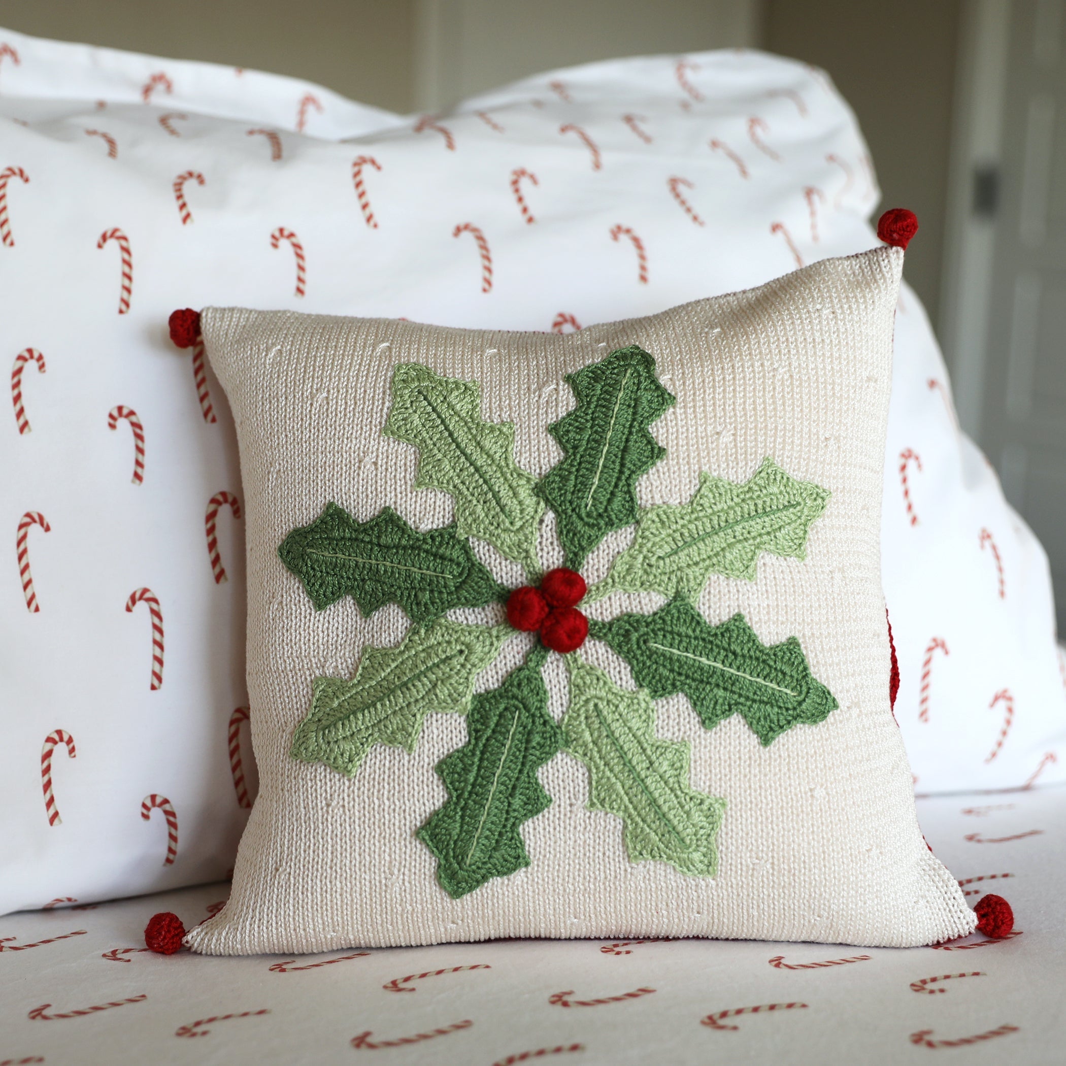 Holly Pinwheel 10" Pillow