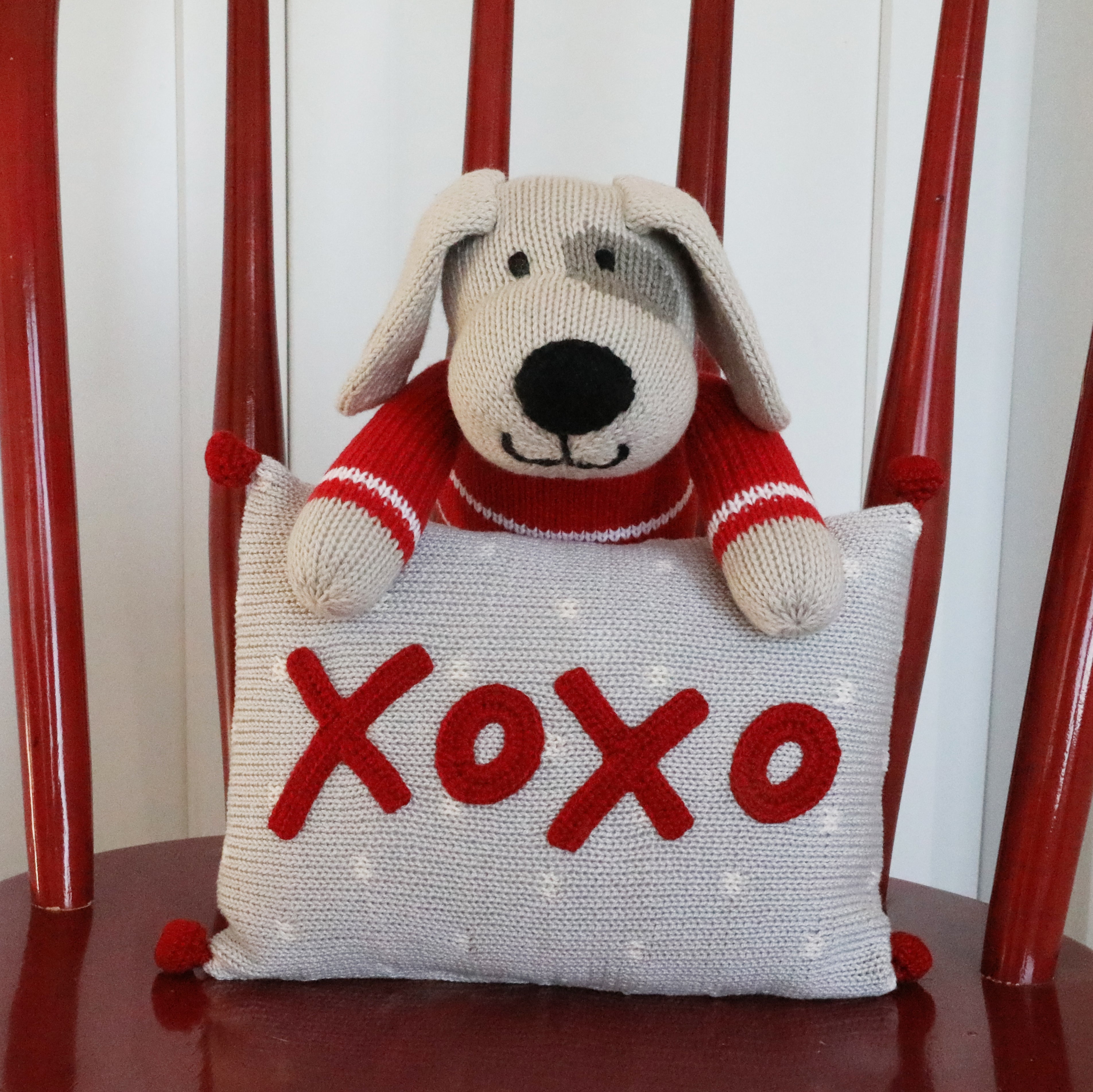 Xoxo Mini Pillow, Red