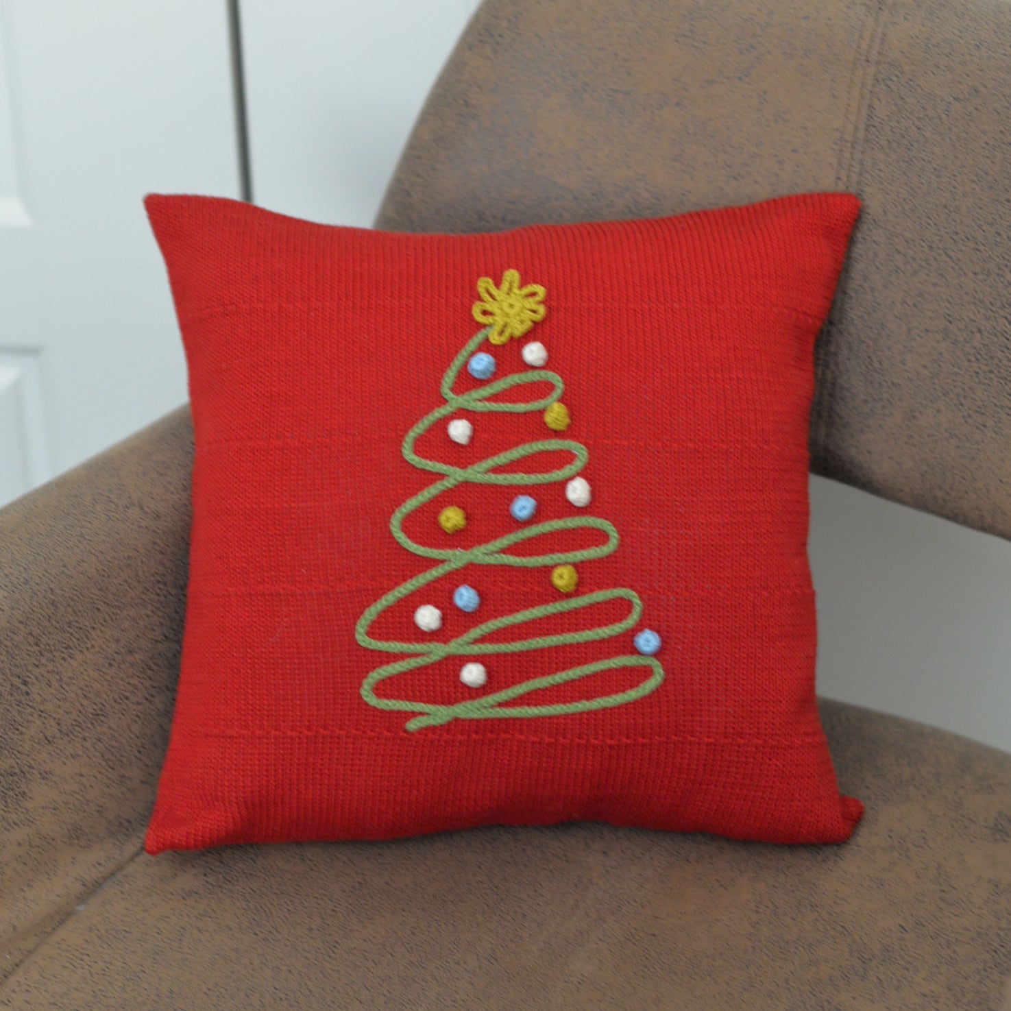 Spiral Holiday Tree Pillow 12"