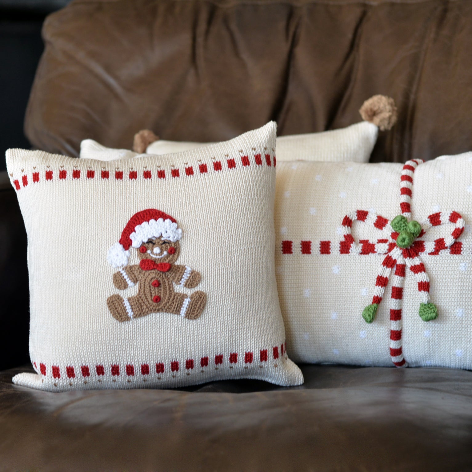 Gingerbread Man Pillow 10"