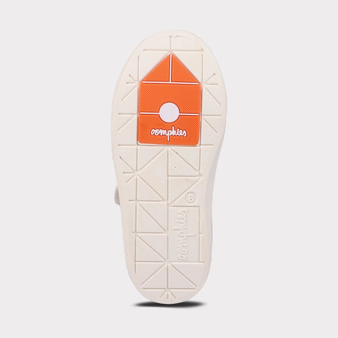 Kami Girls Hook & Loop Sneaker
