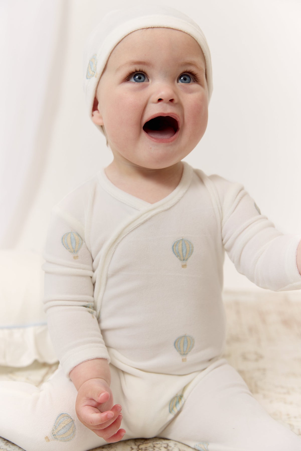 Ciel Enfant Wrap Footie, Hat & Blanket Set - Blue