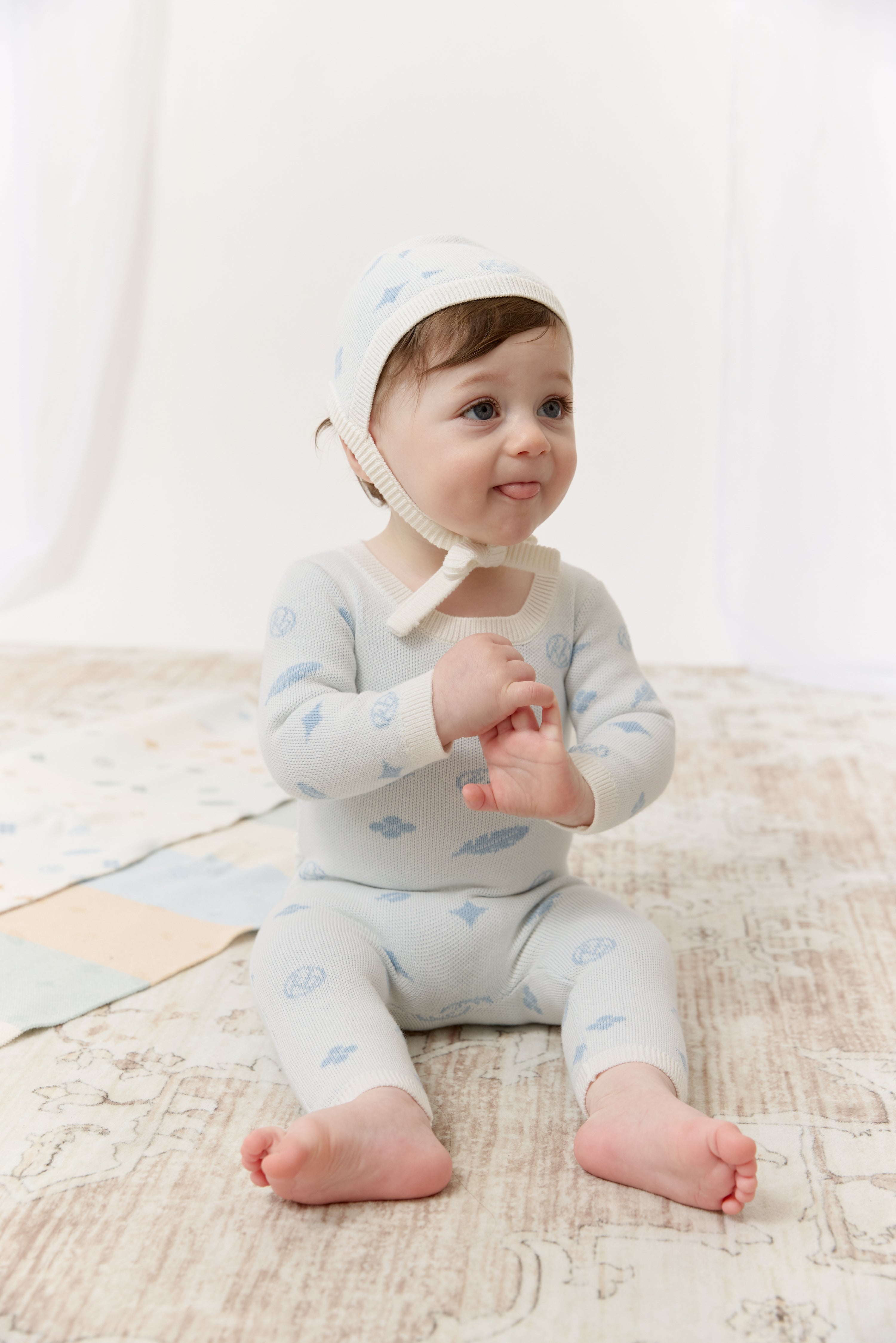 Kb Logo Knit Romper & Hat Set