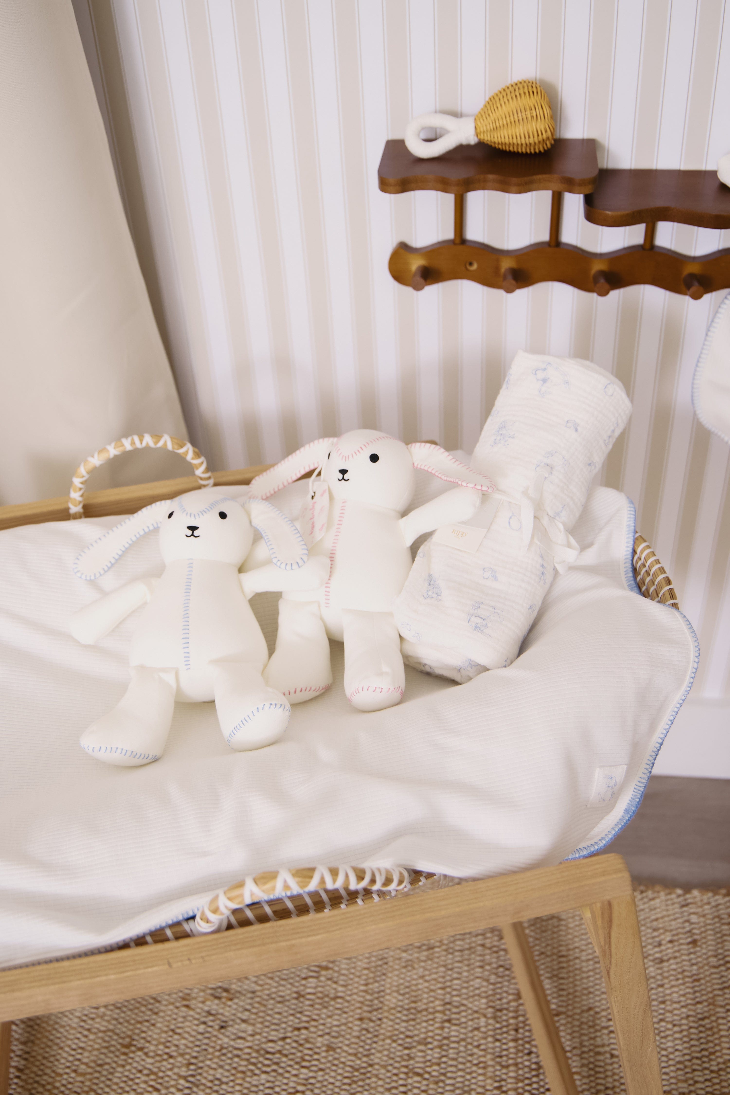 Toile Bunny In A Box - Pink