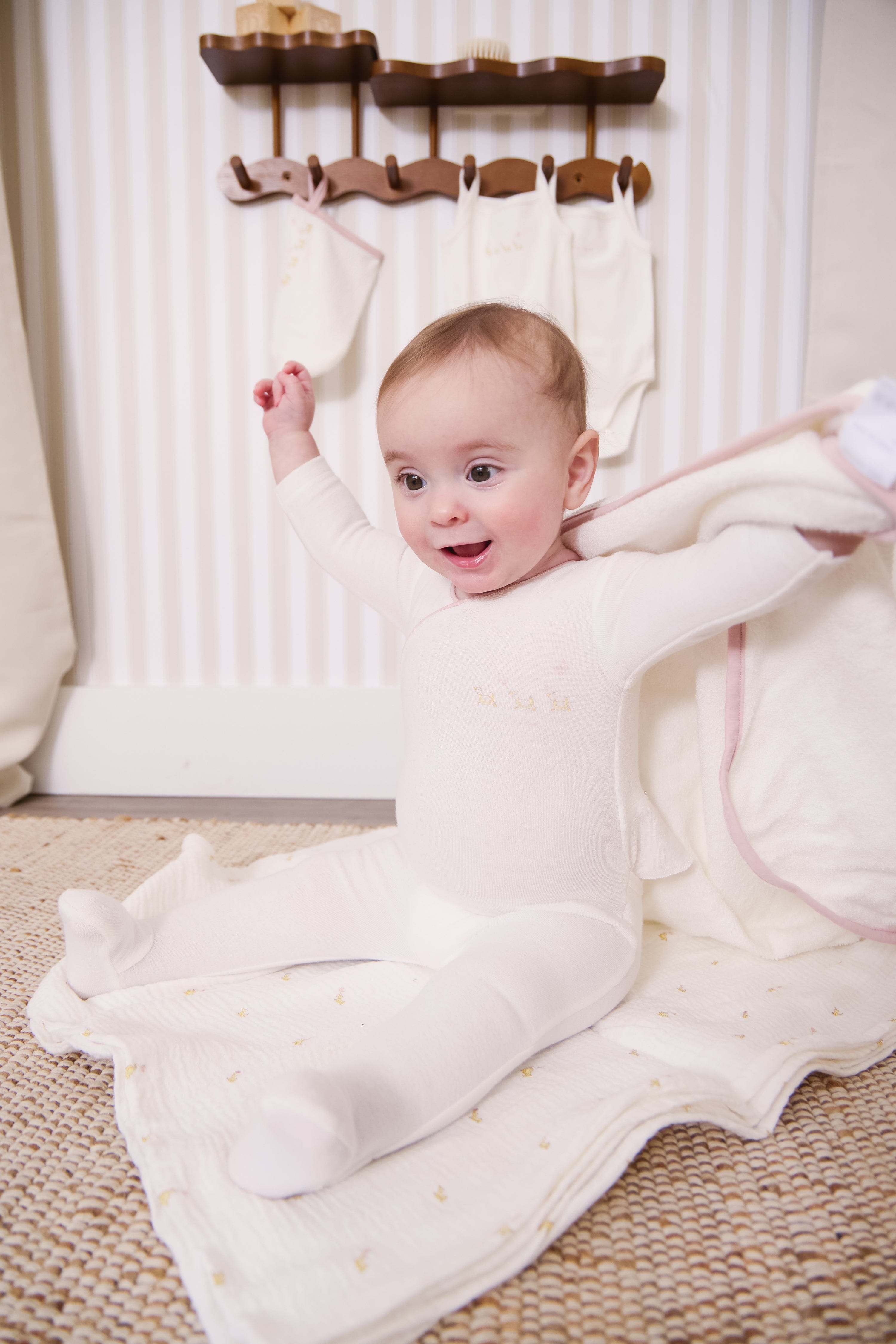 Mini Royals Towel + Mitt Set - Pink