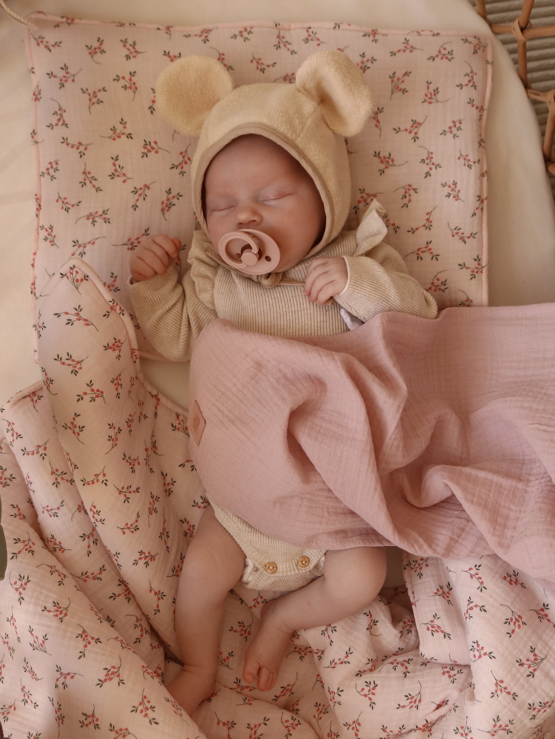 Muslin Baby Pink - Baby Swaddle Blanket