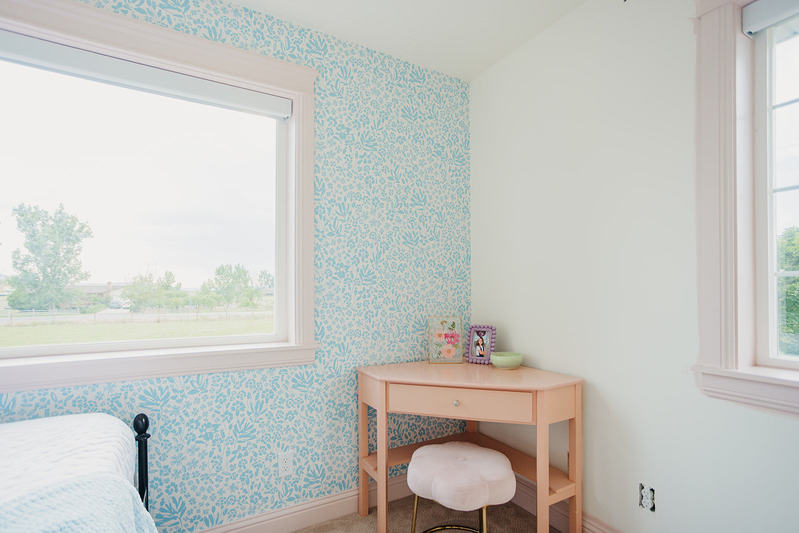 Chrissy Wallpaper By Hufton Studio