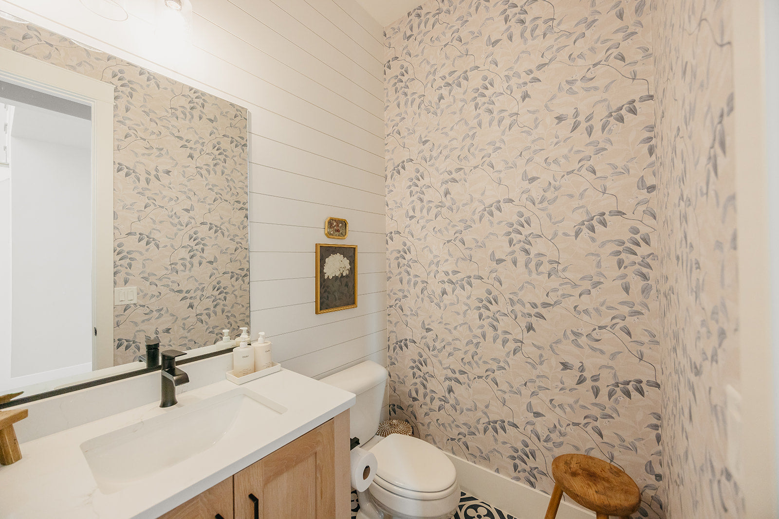 Hollins Wallpaper By Aynsley Ovard X Bloomery Decor