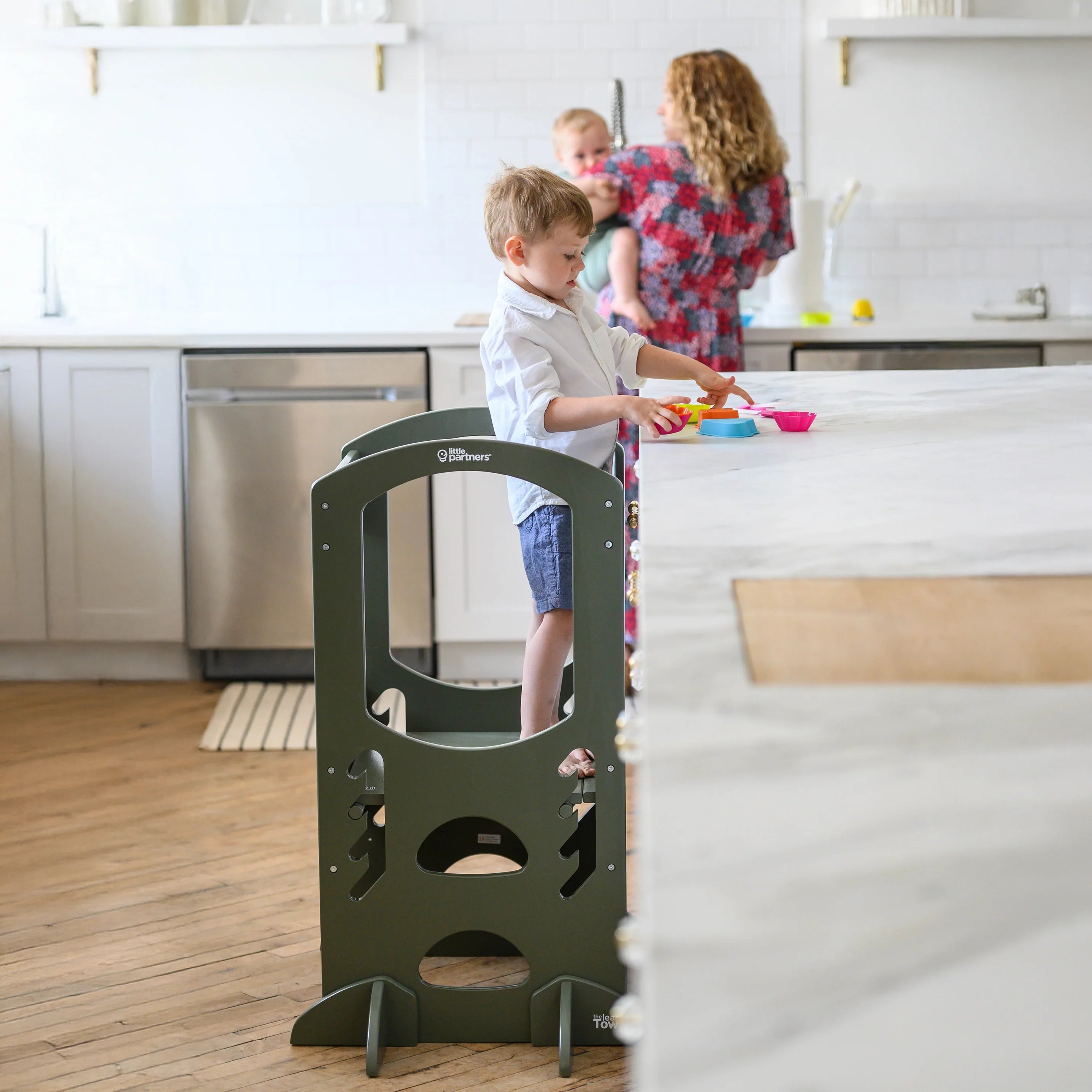 The Learning Tower® Toddler Tower