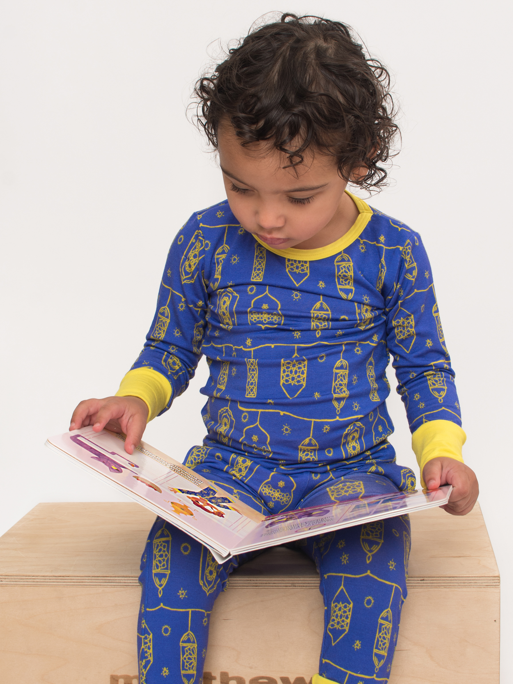 Lanterns Toddler Set