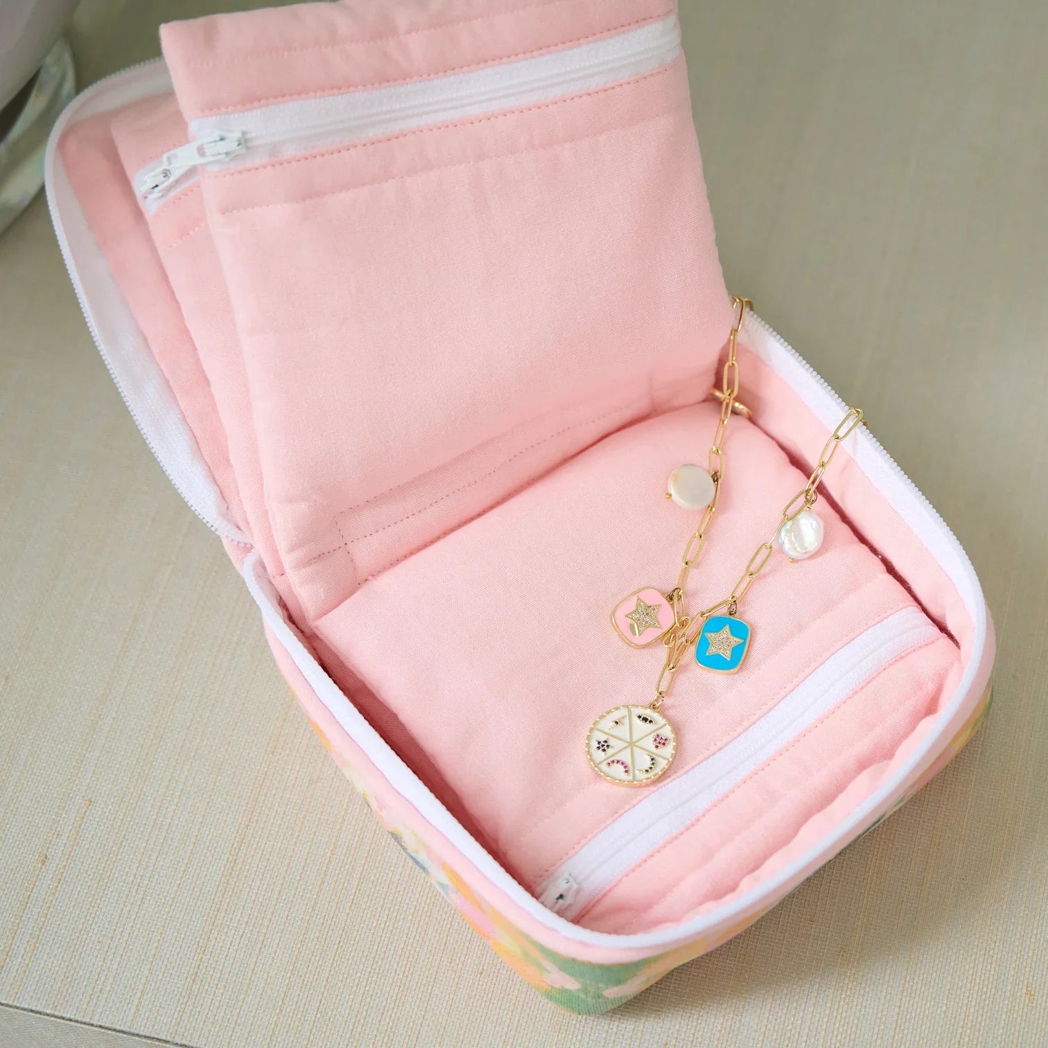 Color Me Happy Jewelry Case