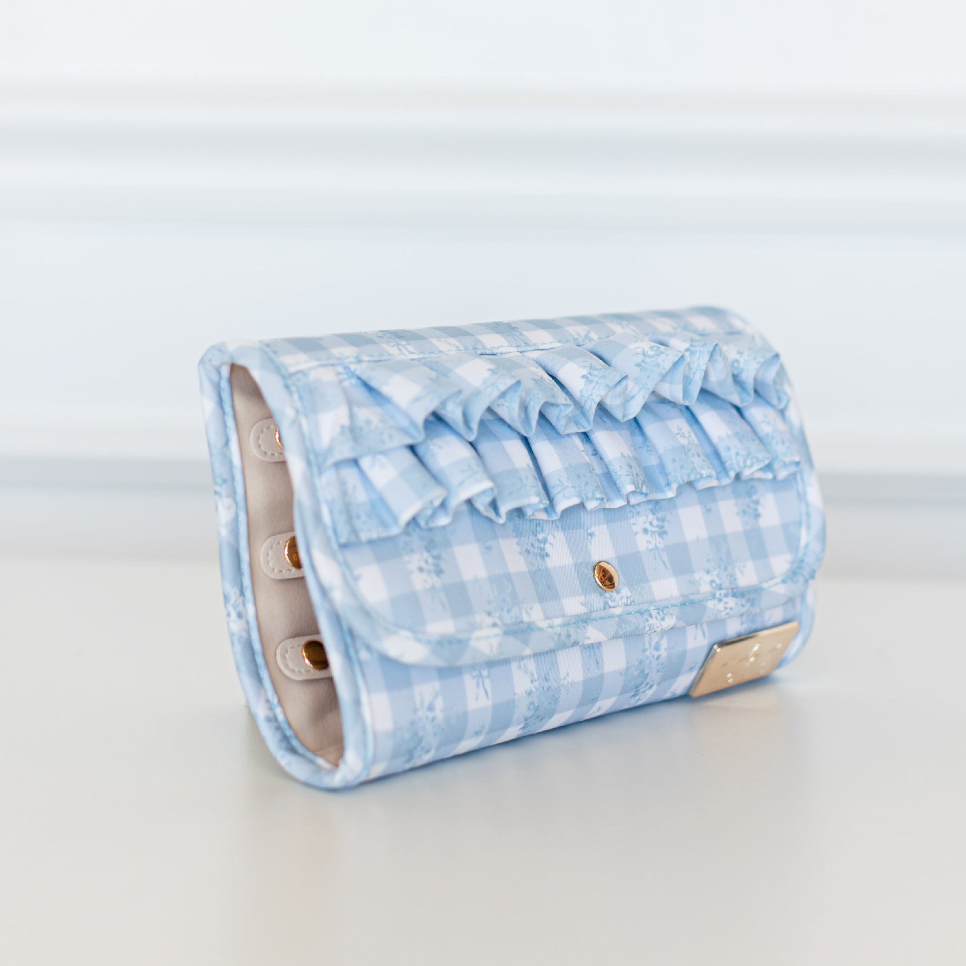 Ruffled Jewelry Fold