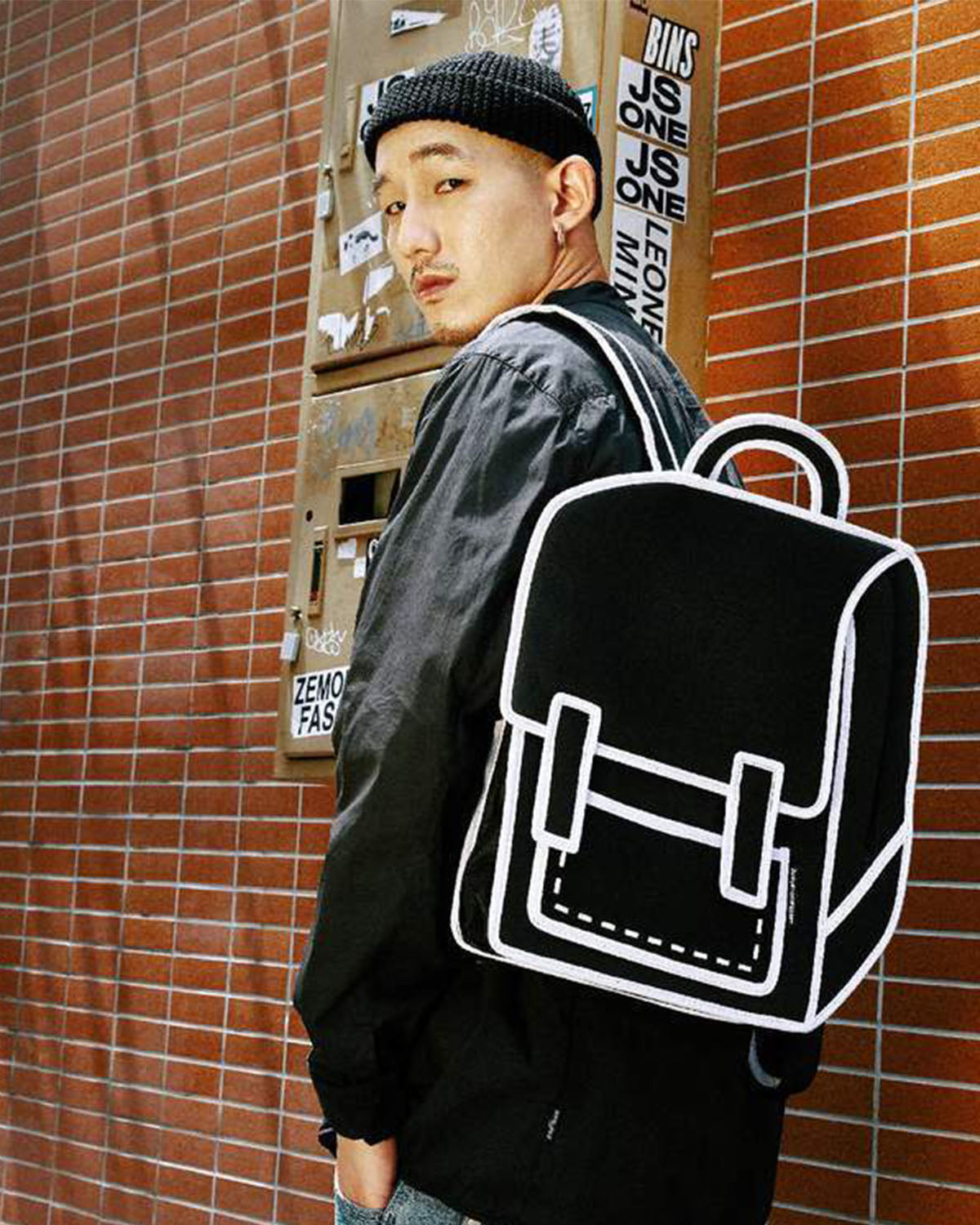 2d Backpack Spaceman Graffiti Black