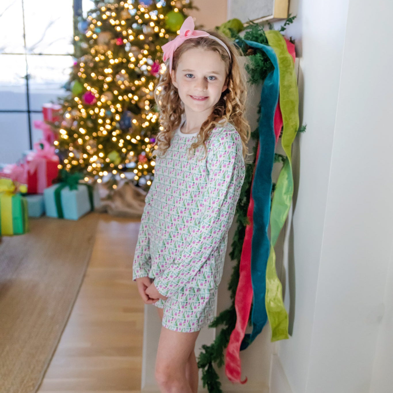 Sophie Girls' Short Set Mod Holiday Pink