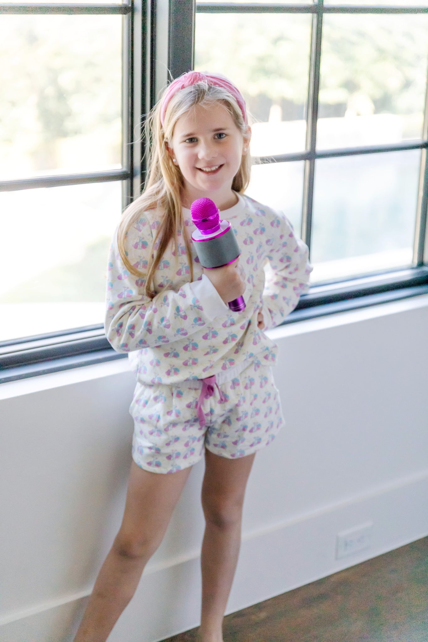 Stella Girls' Sweatshirt Short Set - Music Superstar