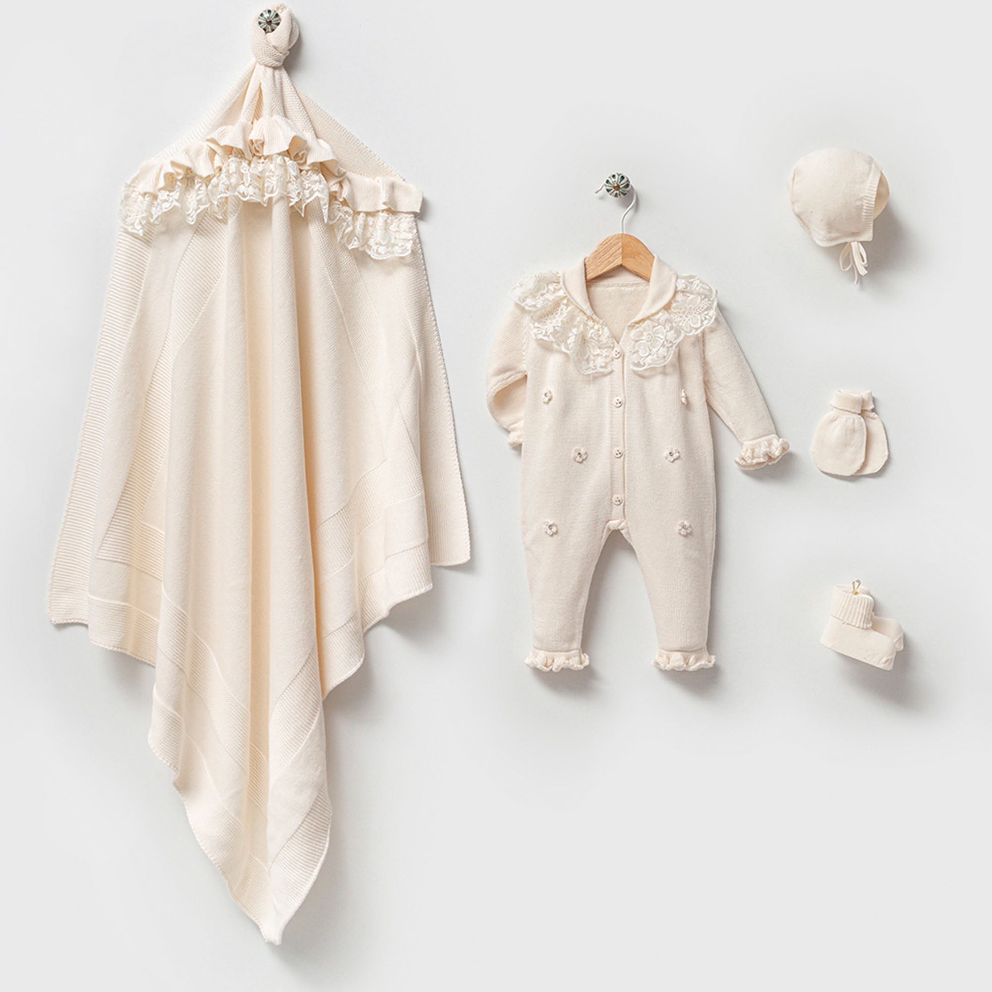 Lily Cream Newborn Knitwear Coming Home Set (5 Pcs)