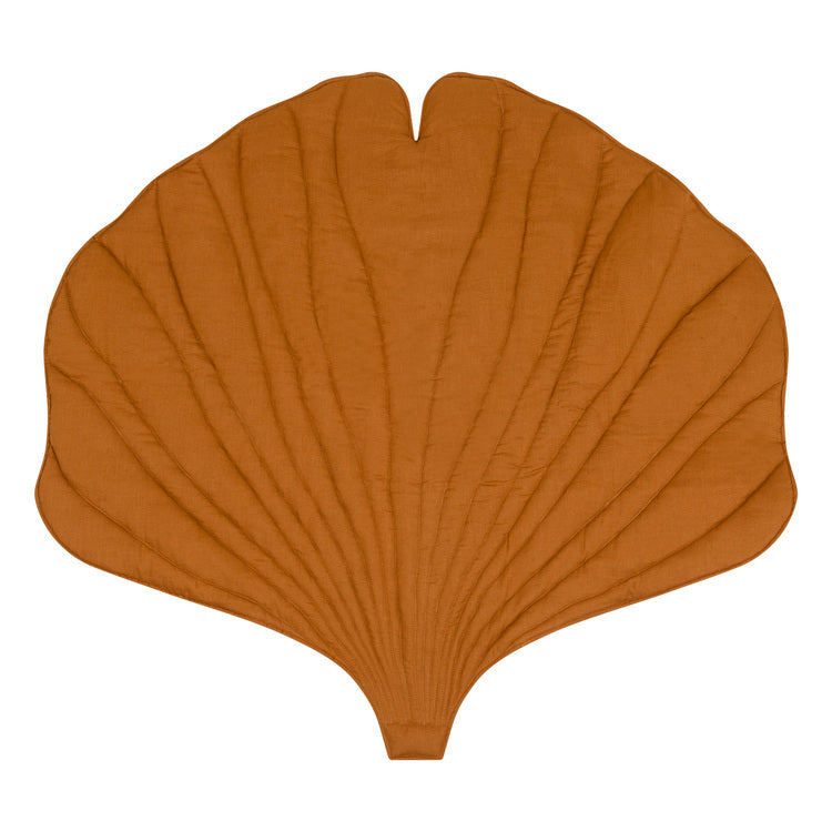 Linen Caramel Ginkgo Leaf Mat