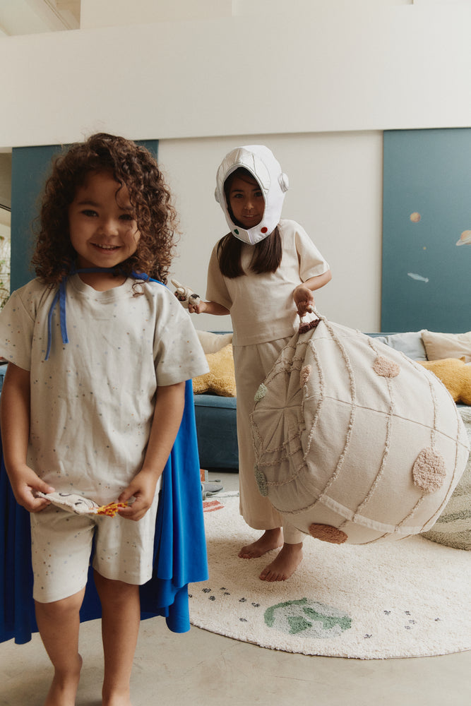 Pouf Solar System