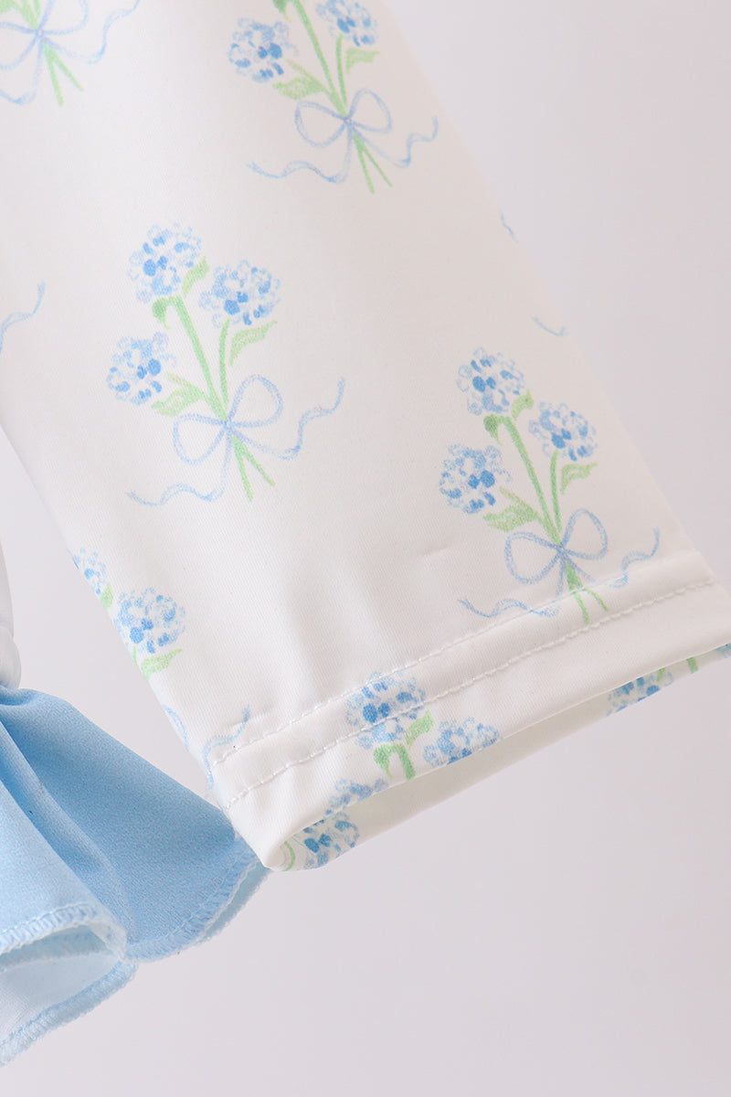 Blue I Love Mom Embroidery Hydrangea Rashgaurd
