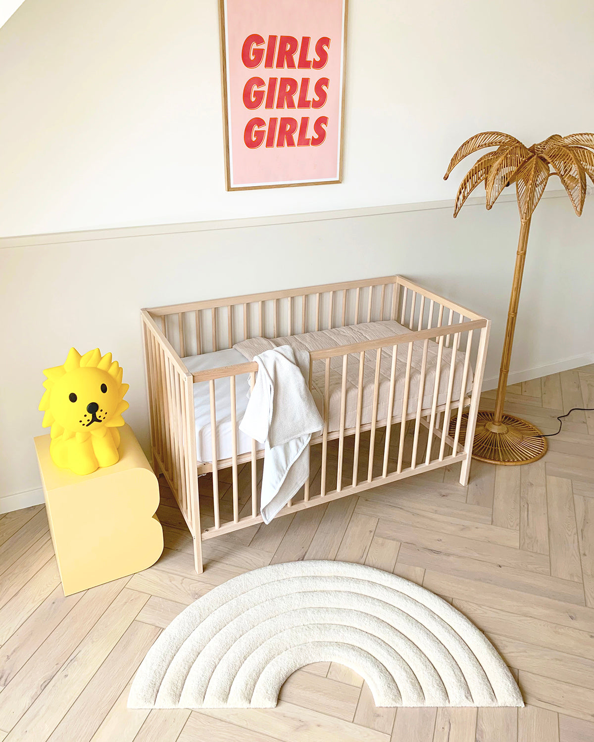 Rug Rainbow Off White 1.7 X 4 Ft