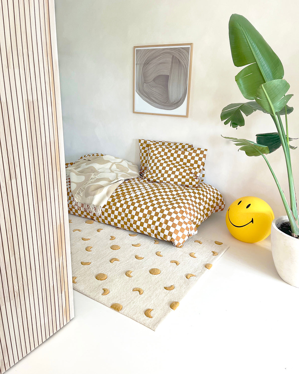 Rug Moons Cream / Gold 3.9 X 5.9 Ft
