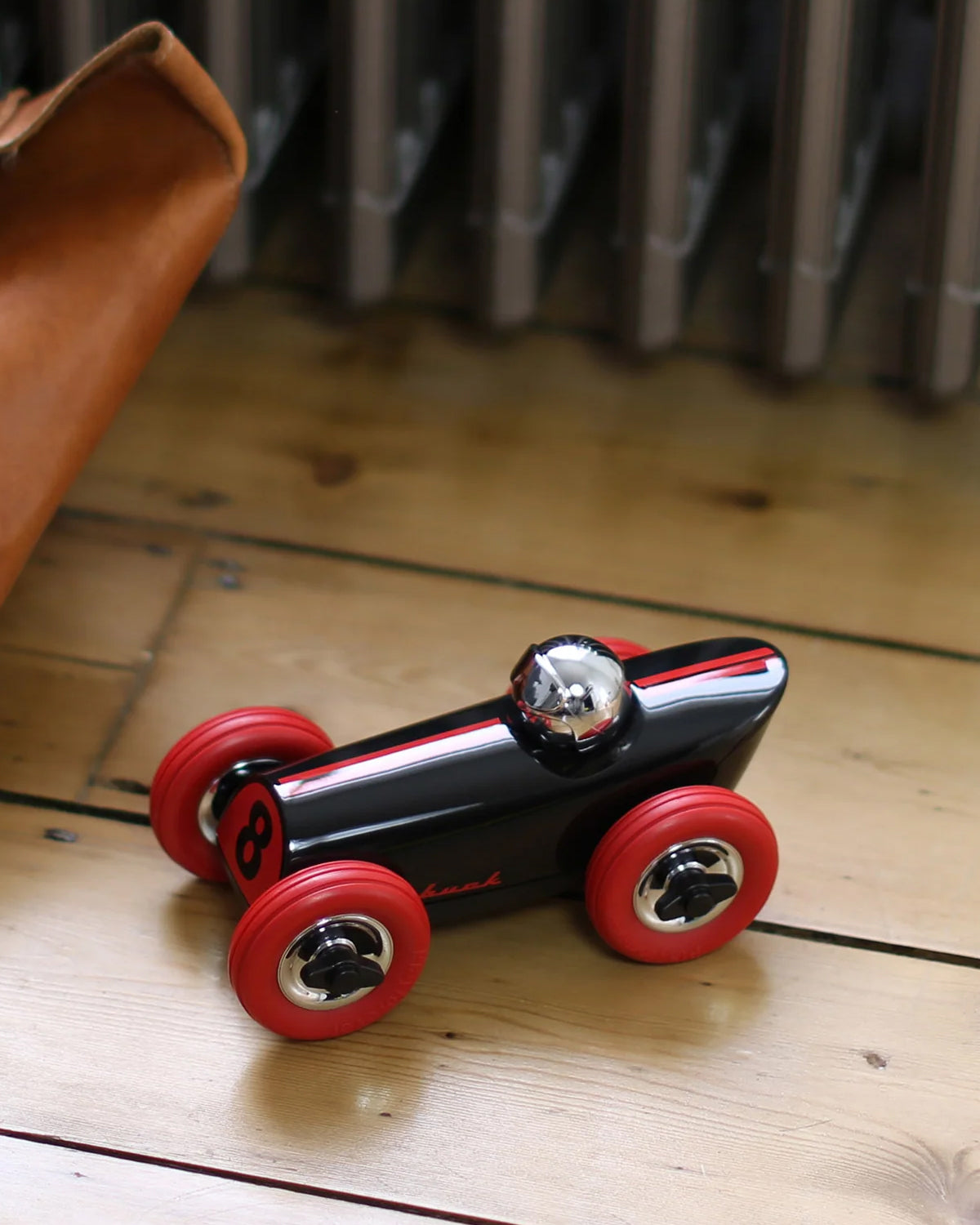 Car Midi Buck Black/red