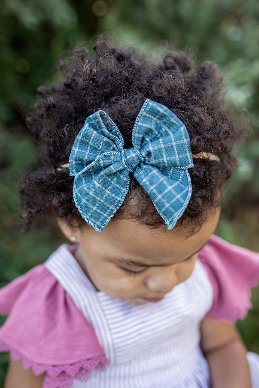 Harbor Grid | Petite Party Bow