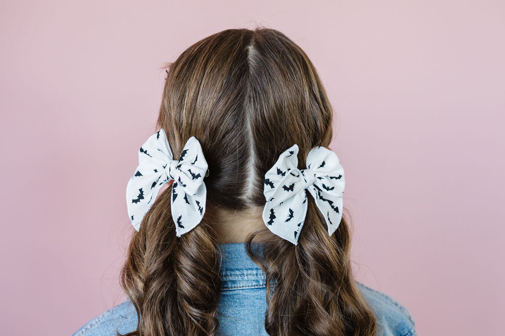 Batty | Petite Party Bow