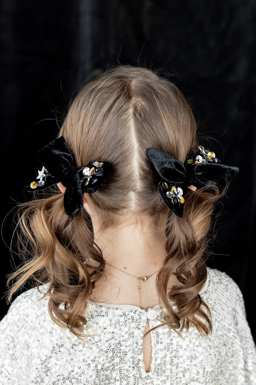 Celebrate | Oversized Hand-tied Bow