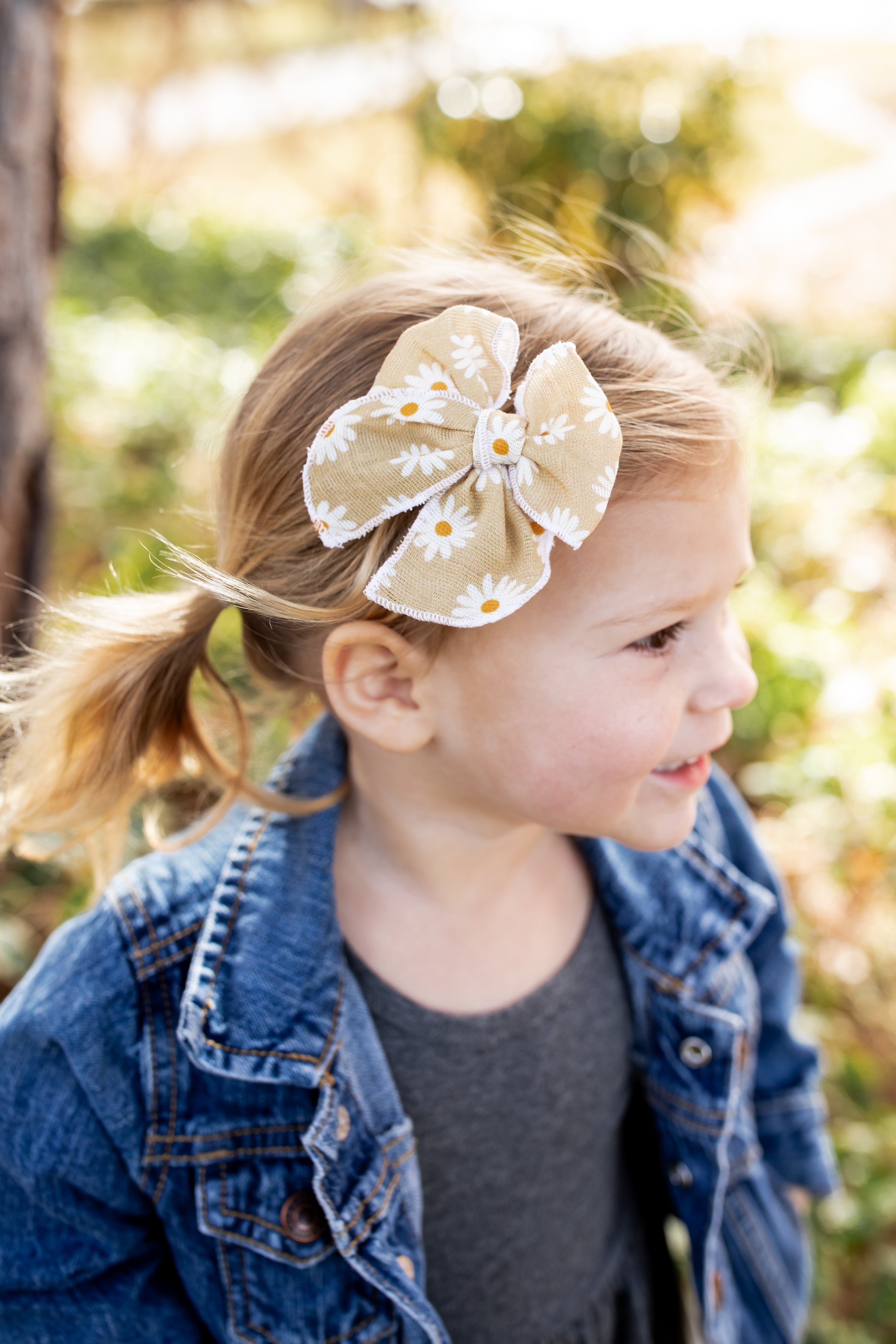 Daisy | Petite Party Bow