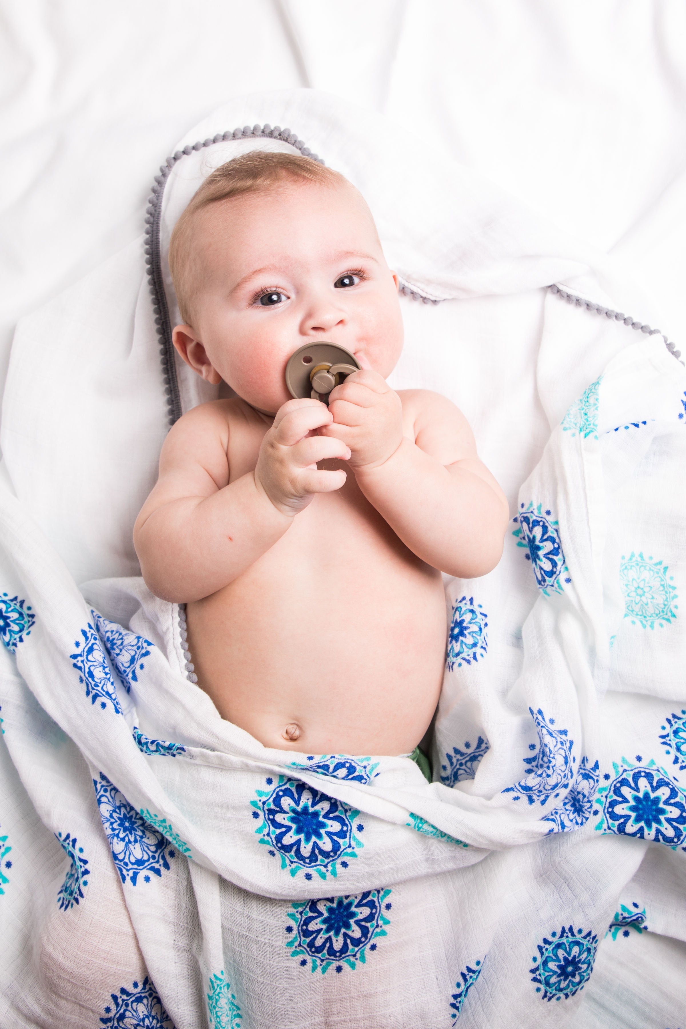 ORGANIC SWADDLE SET - PROTECTOR SERIES (Hamsa + Mandala)