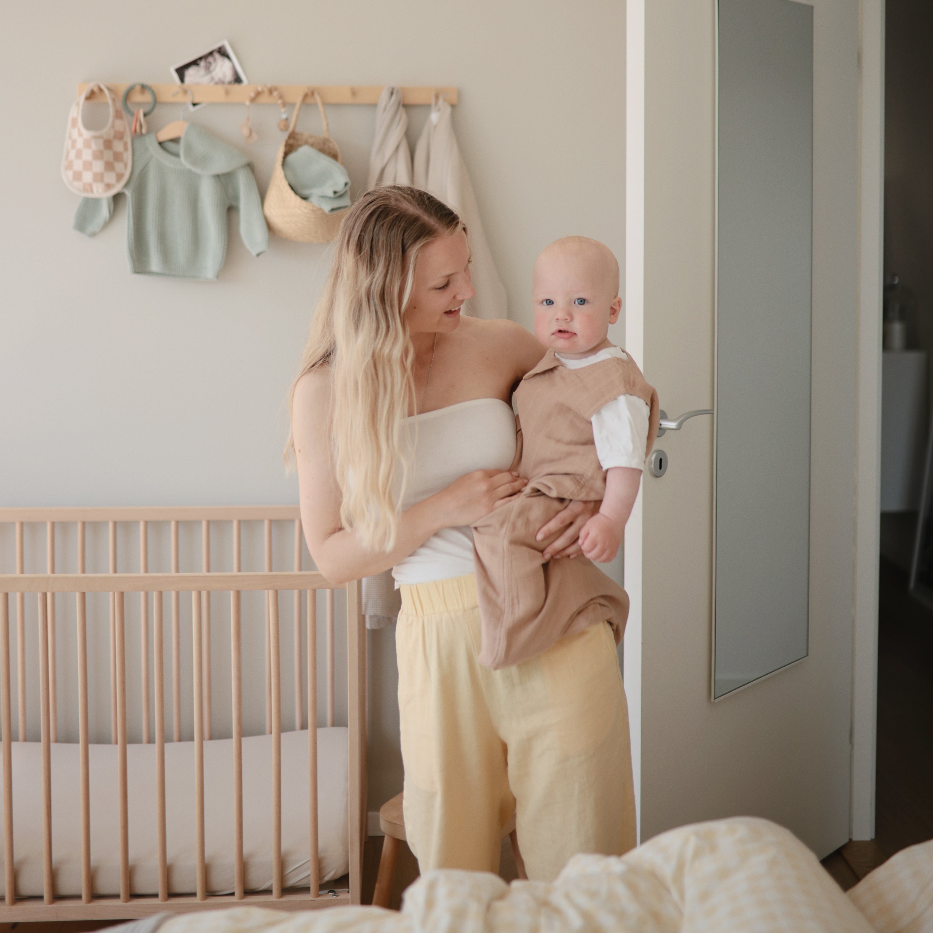 Stretchy Mini Crib Sheet