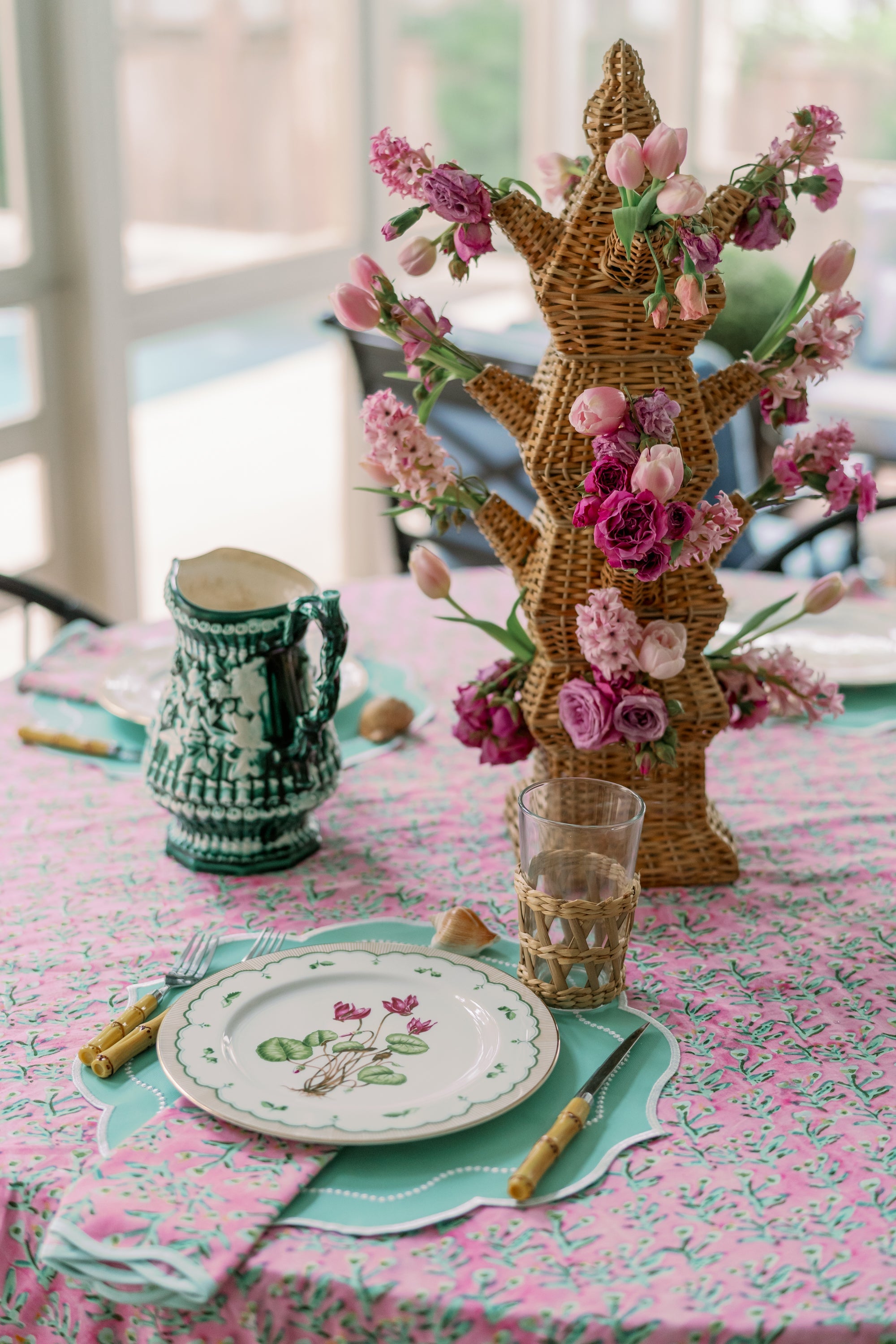 Tulip Pink Sydney Tablecloth