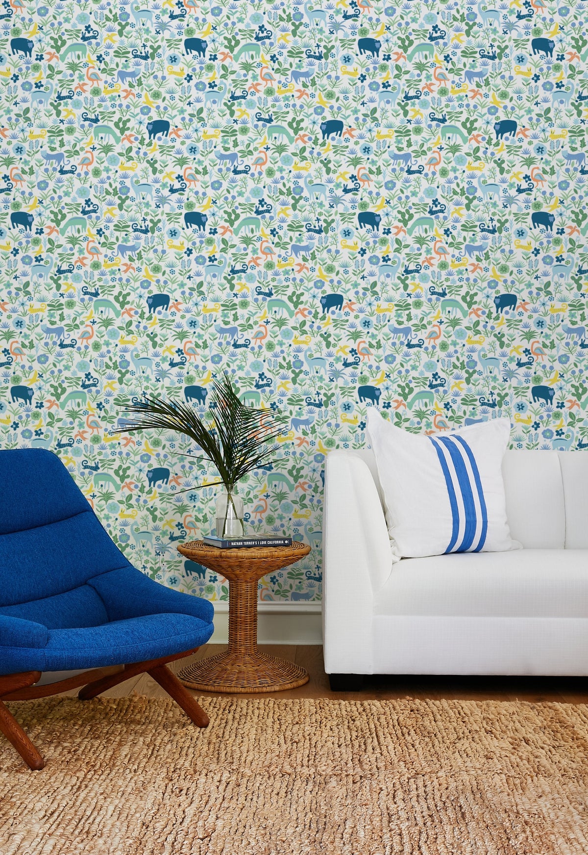 'menagerie' Wallpaper By Tea Collection - Spring Green