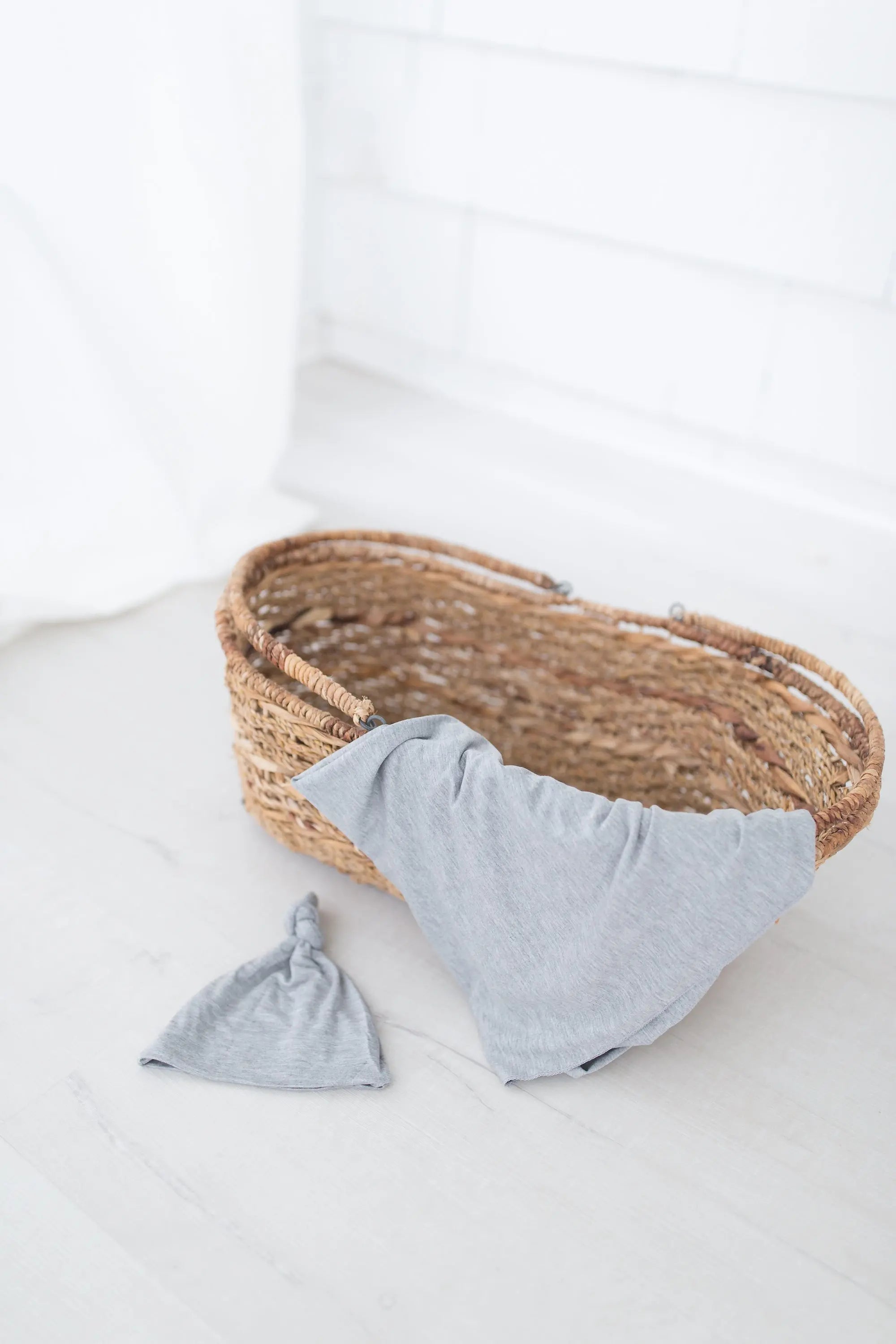 Swaddle Blanket And Hat Set - Gray