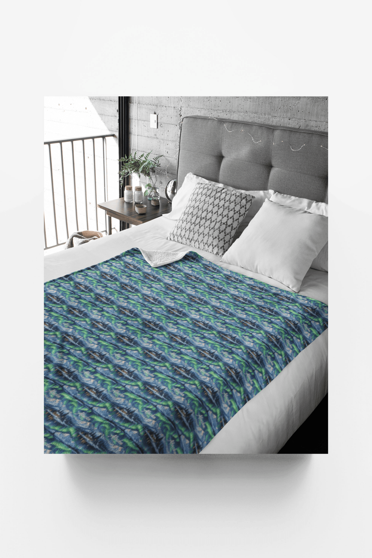 Alaska Northern Lights Sherpa Blanket