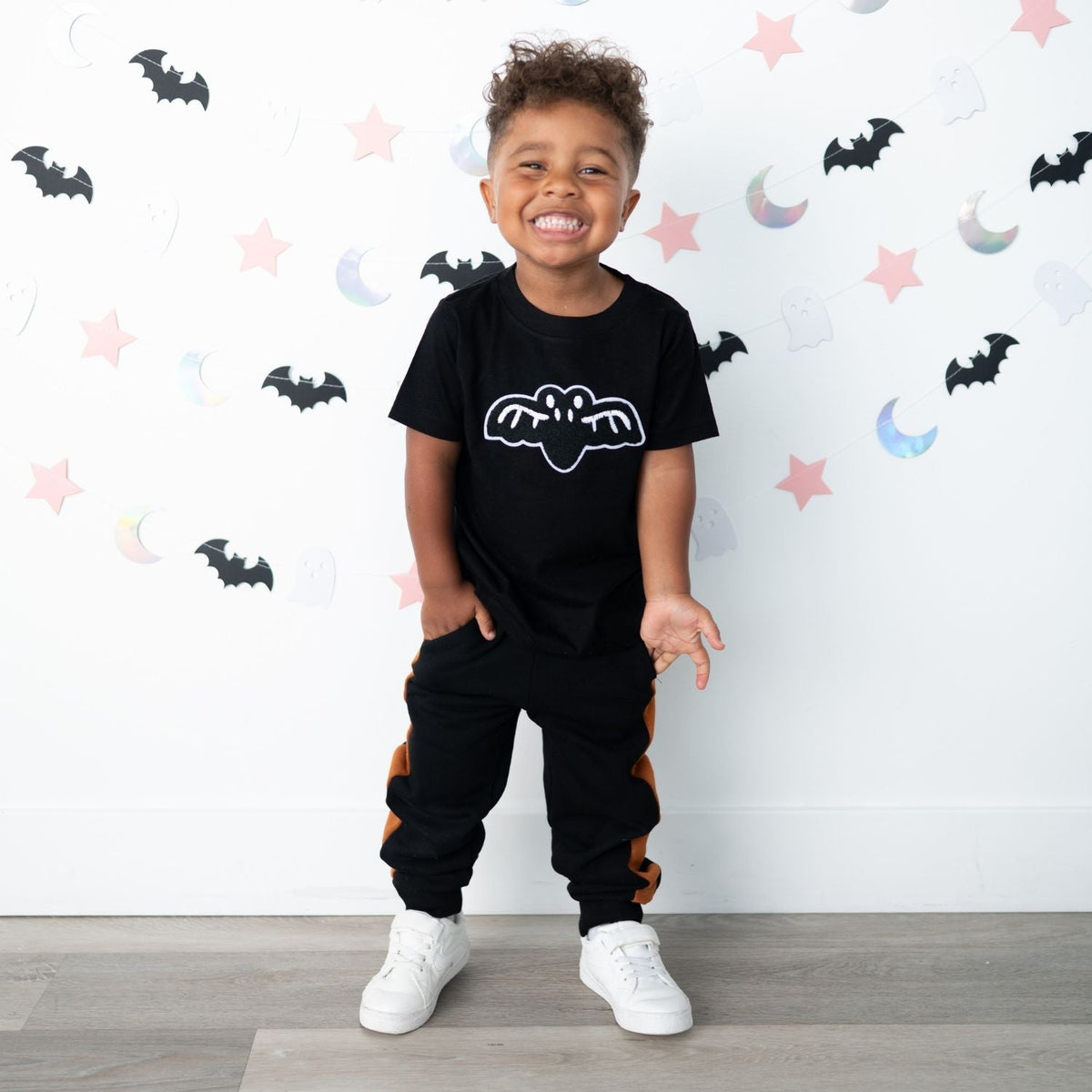 Bat Patch Halloween Short Sleeve T-shirt